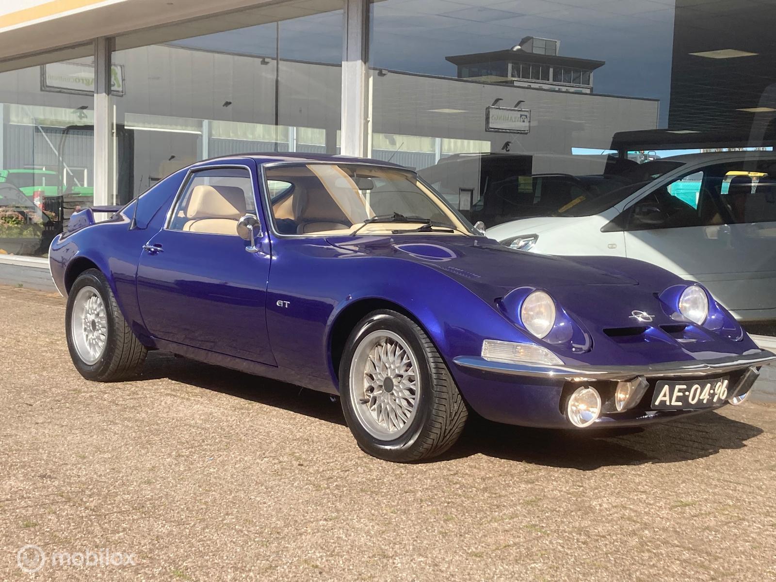 Foto van Opel GT