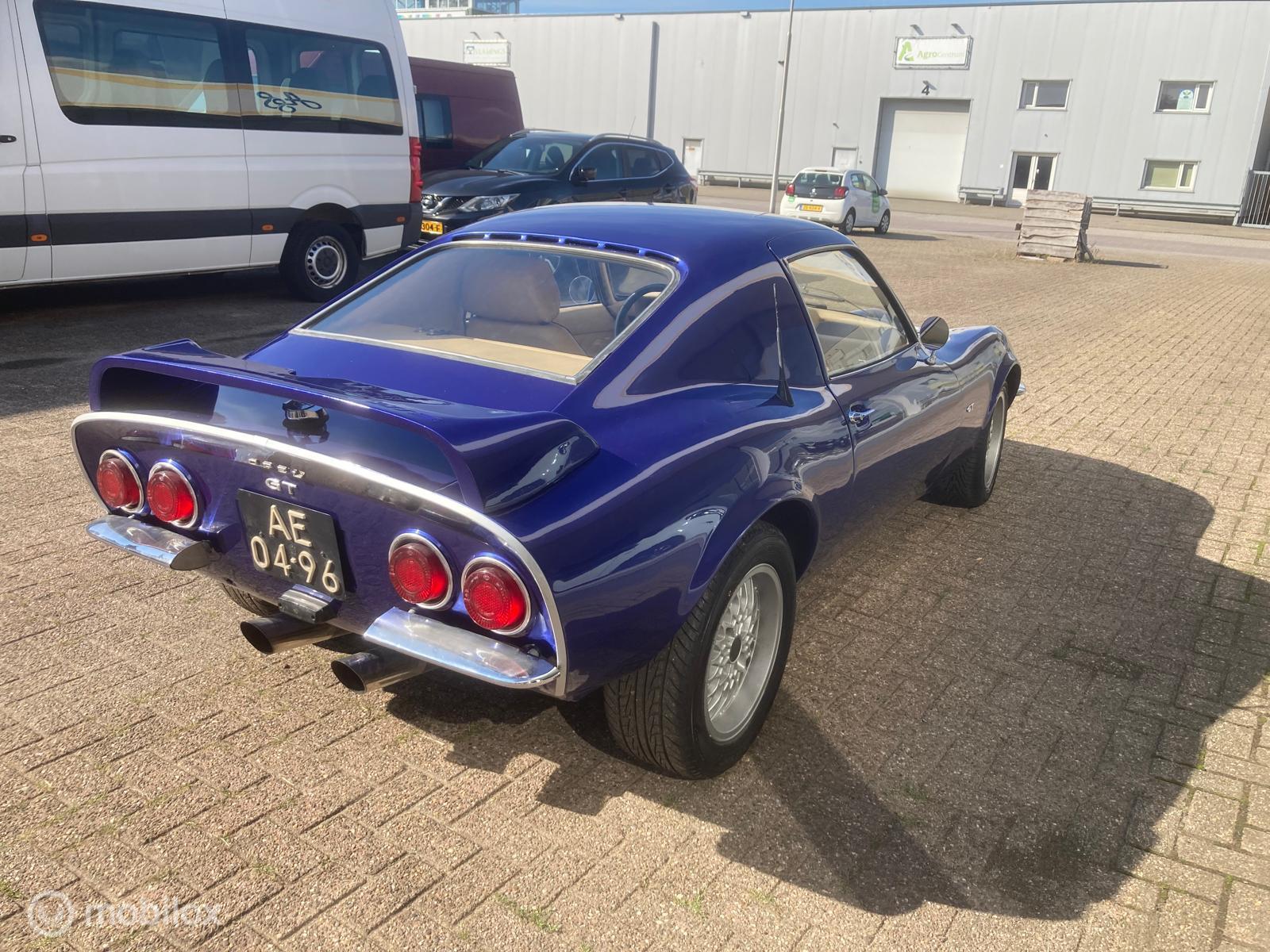 Foto van Opel GT