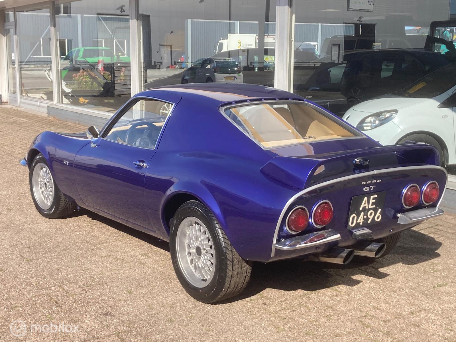 Foto van Opel GT