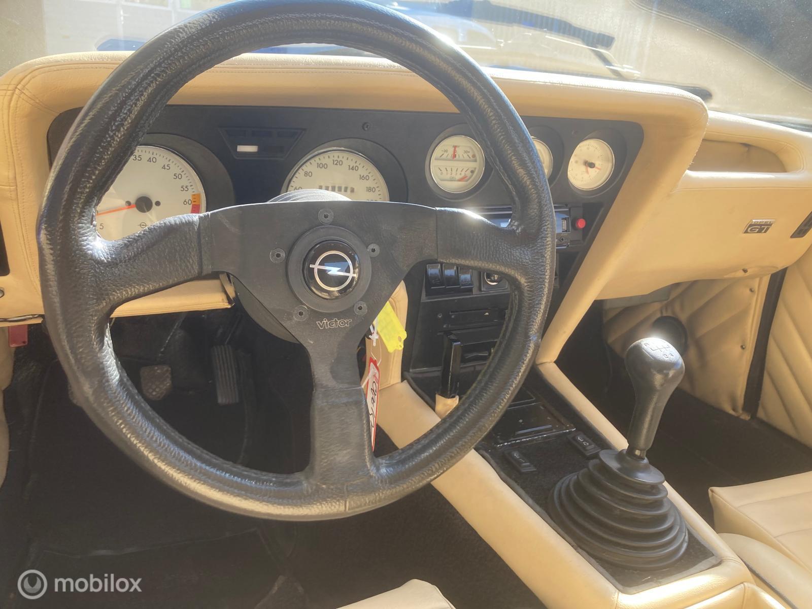 Foto van Opel GT