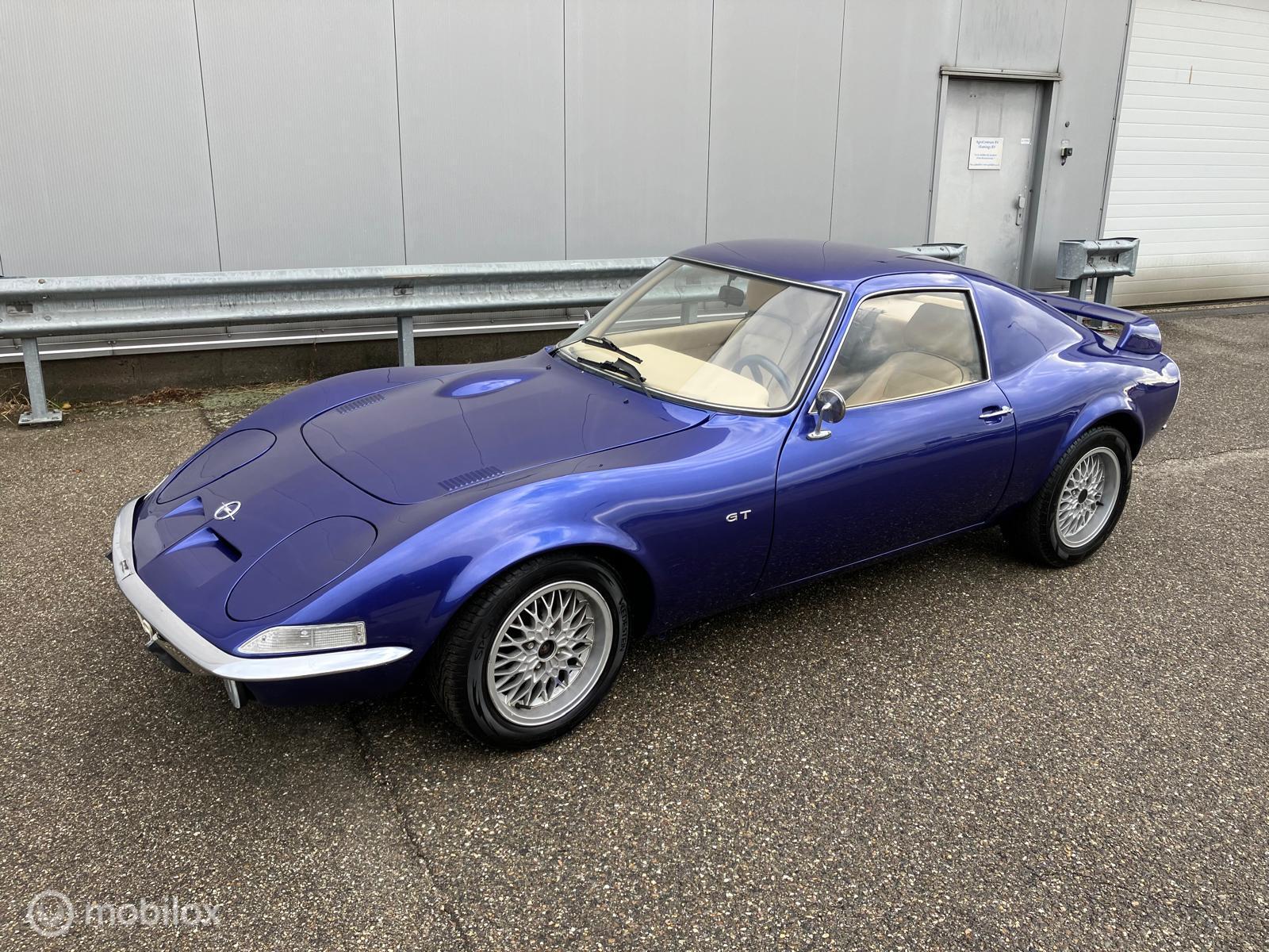 Foto van Opel GT