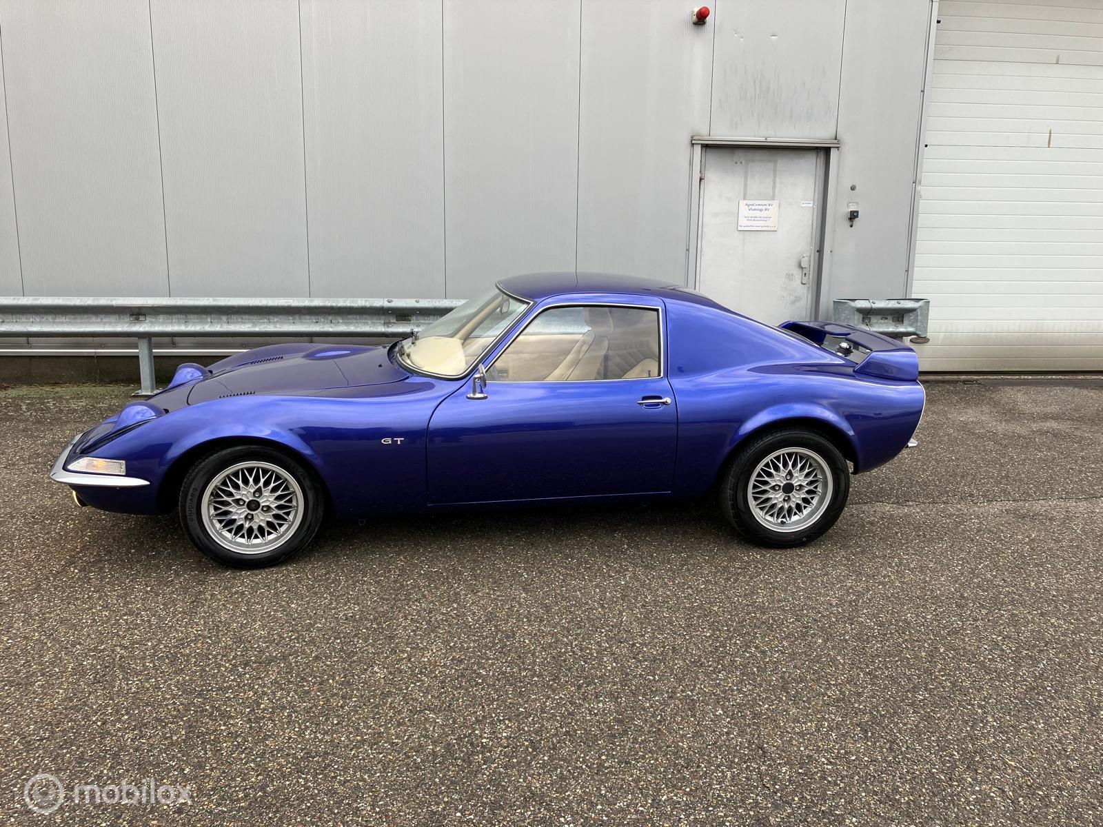 Foto van Opel GT