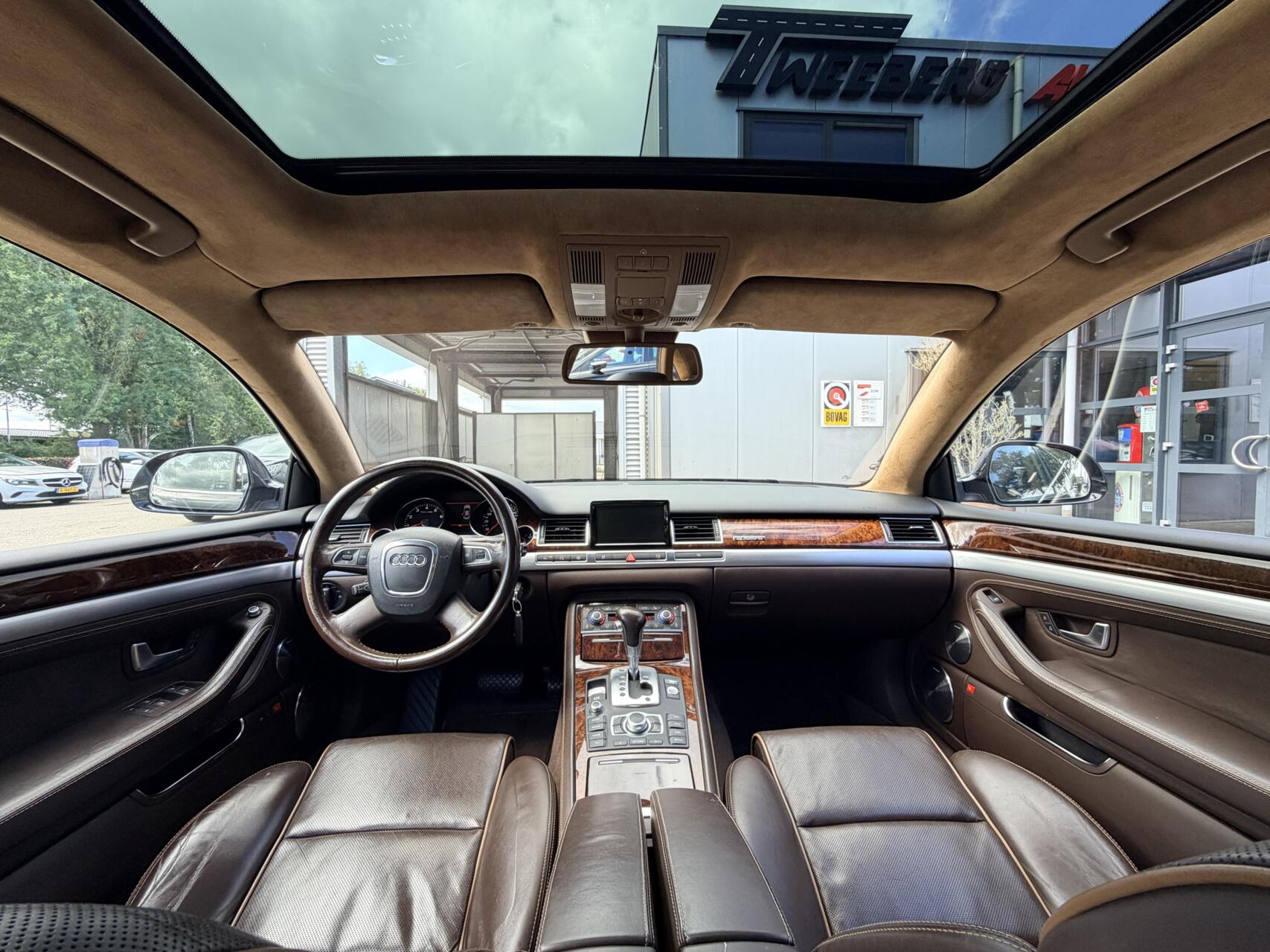 Foto van Audi Audi A8l