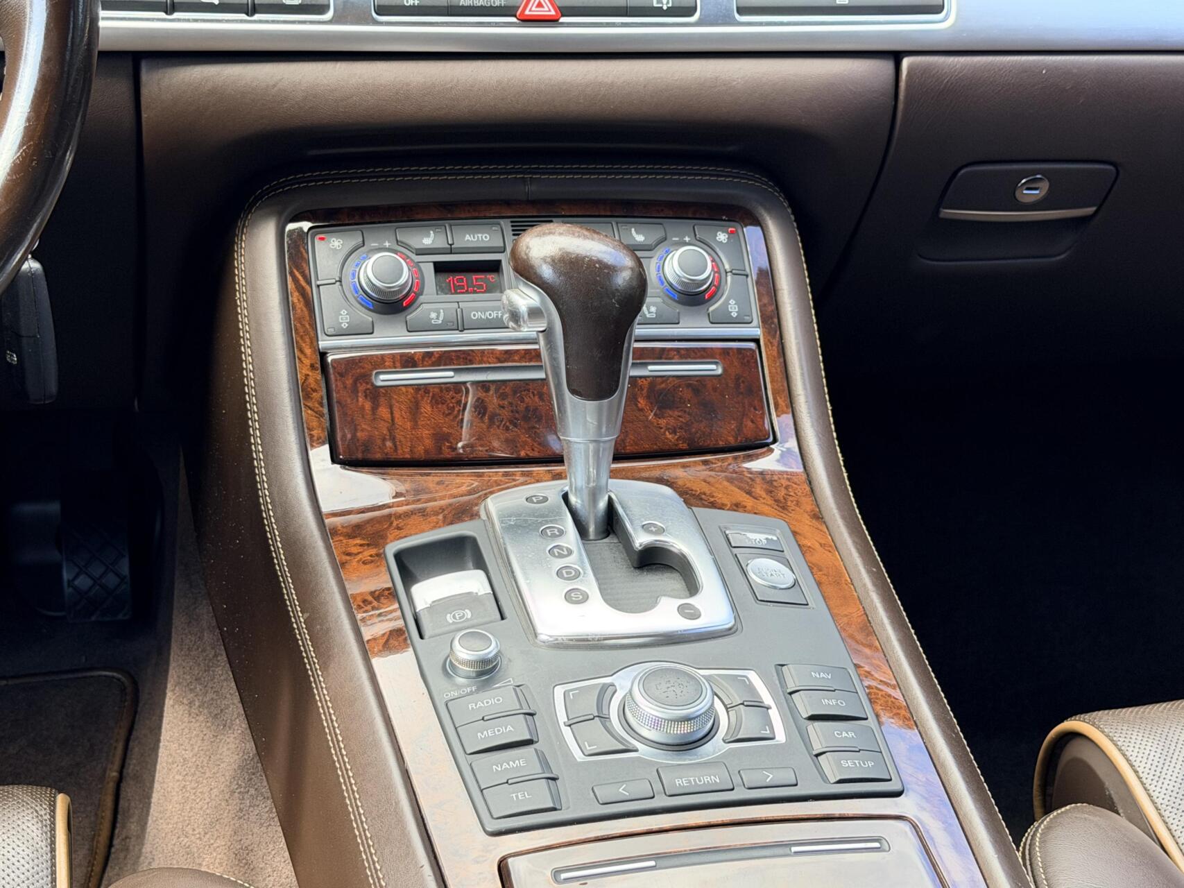 Foto van Audi Audi A8l