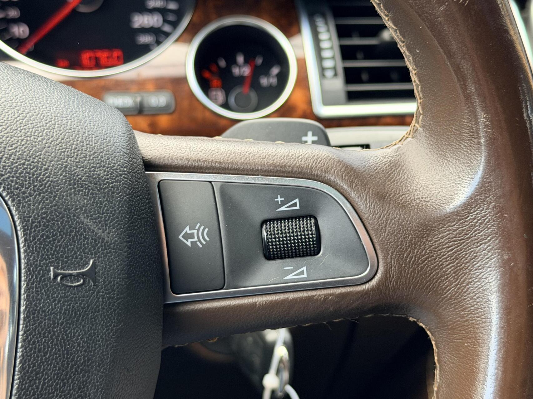 Foto van Audi Audi A8l