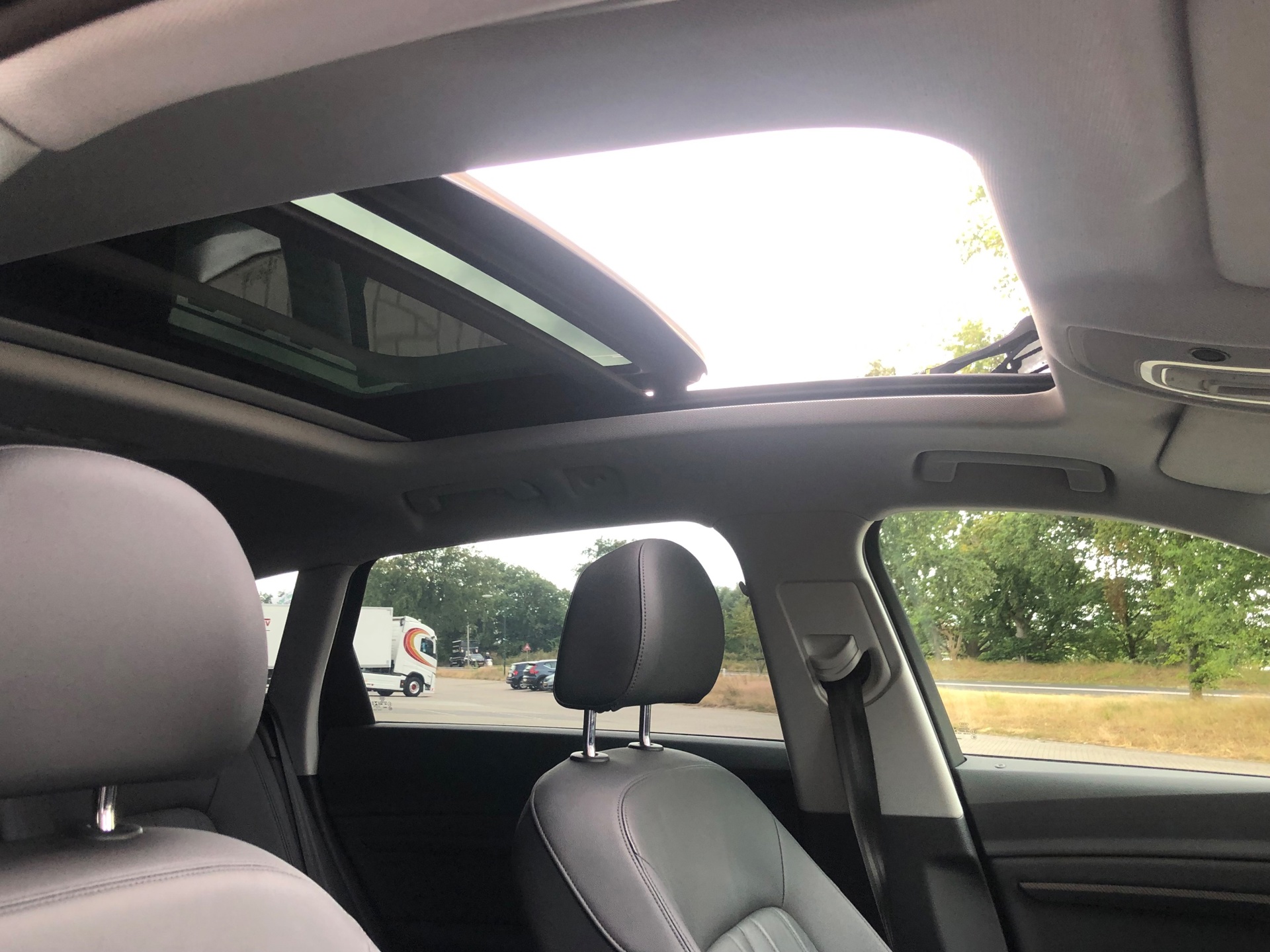 Foto van Audi E-tron 50