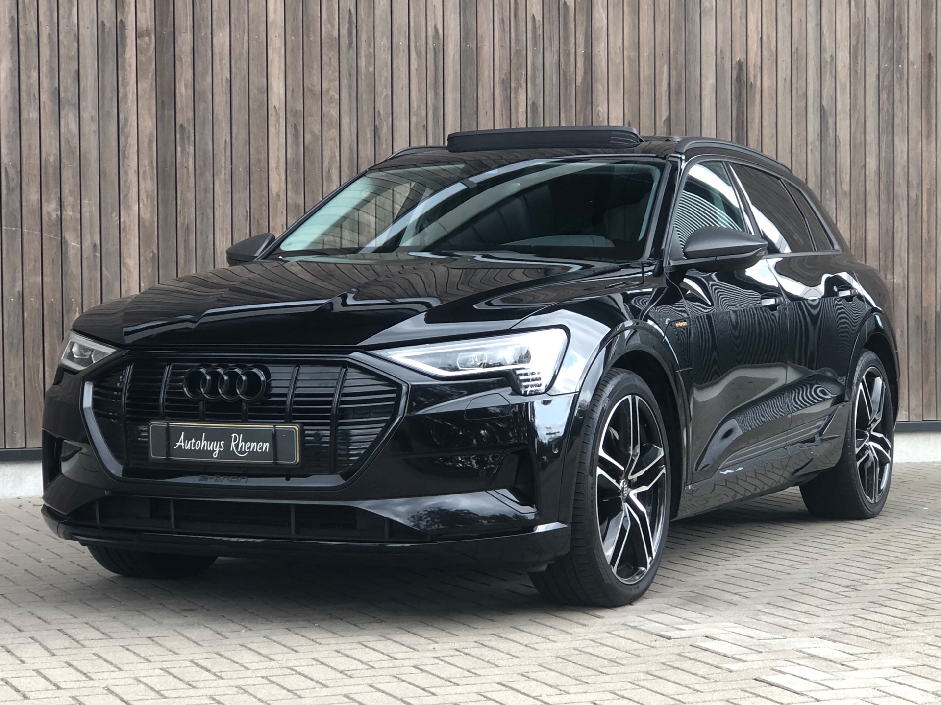 Foto van Audi E-tron 50