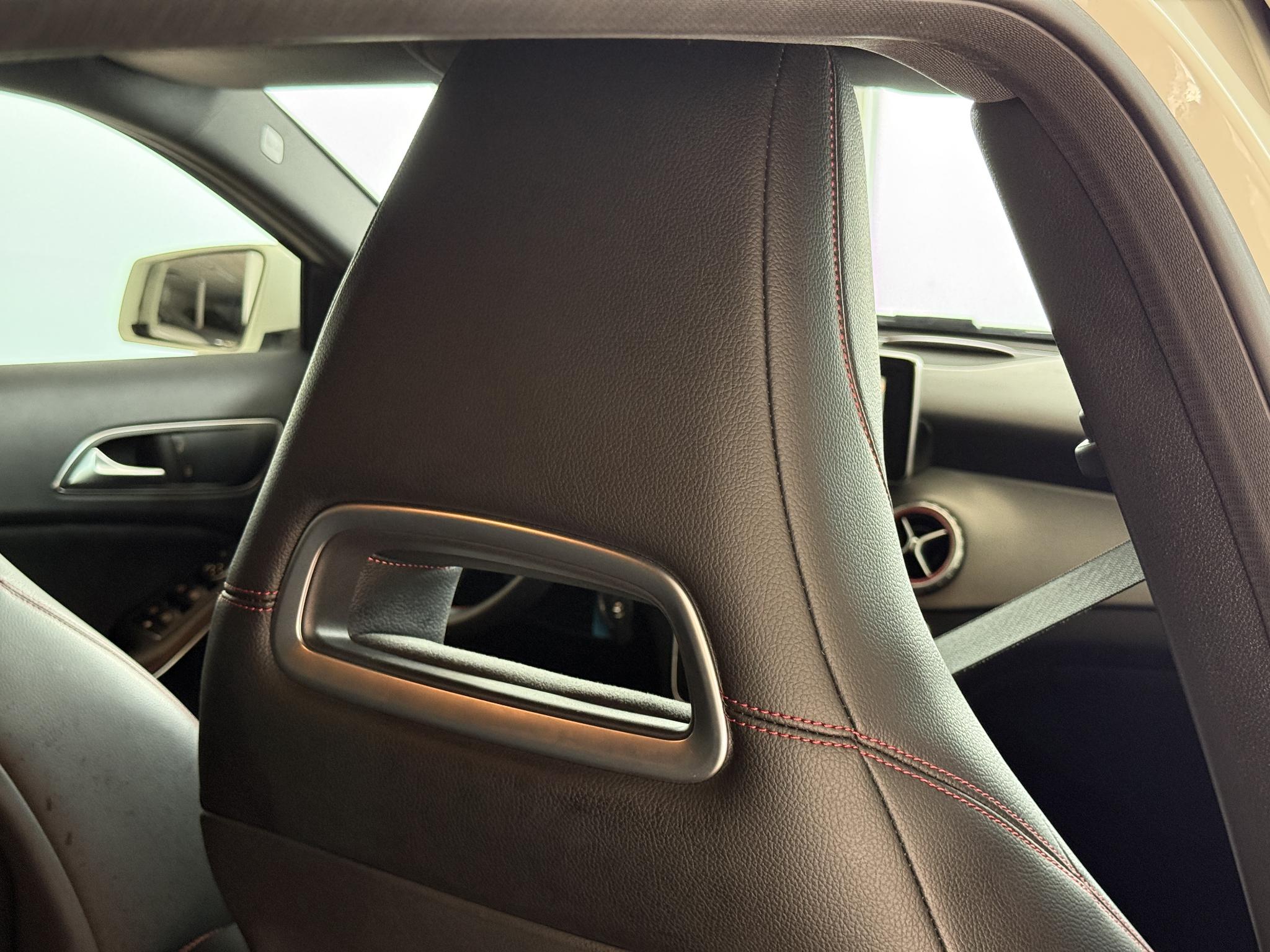 Foto van Mercedes-Benz Gla 200