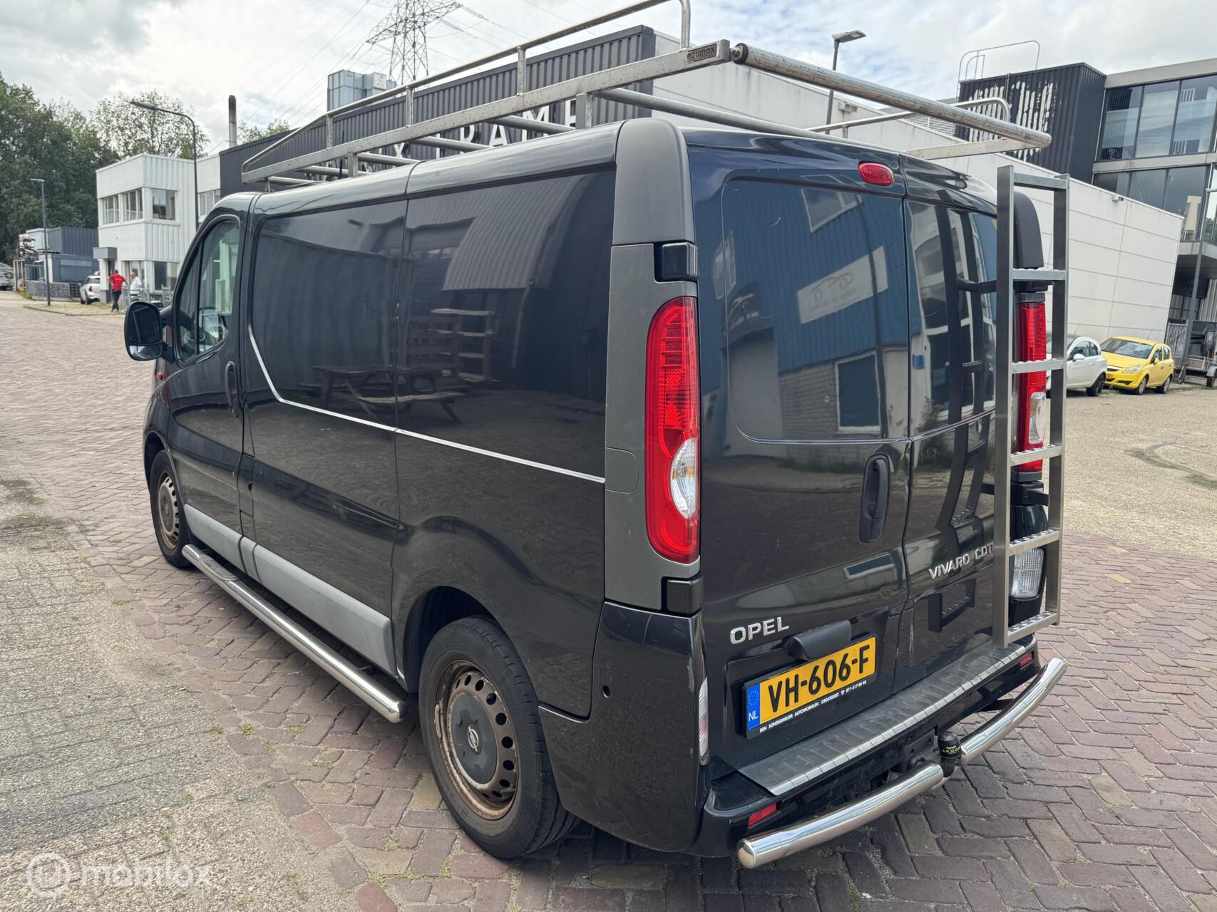 Foto van Opel Vivaro