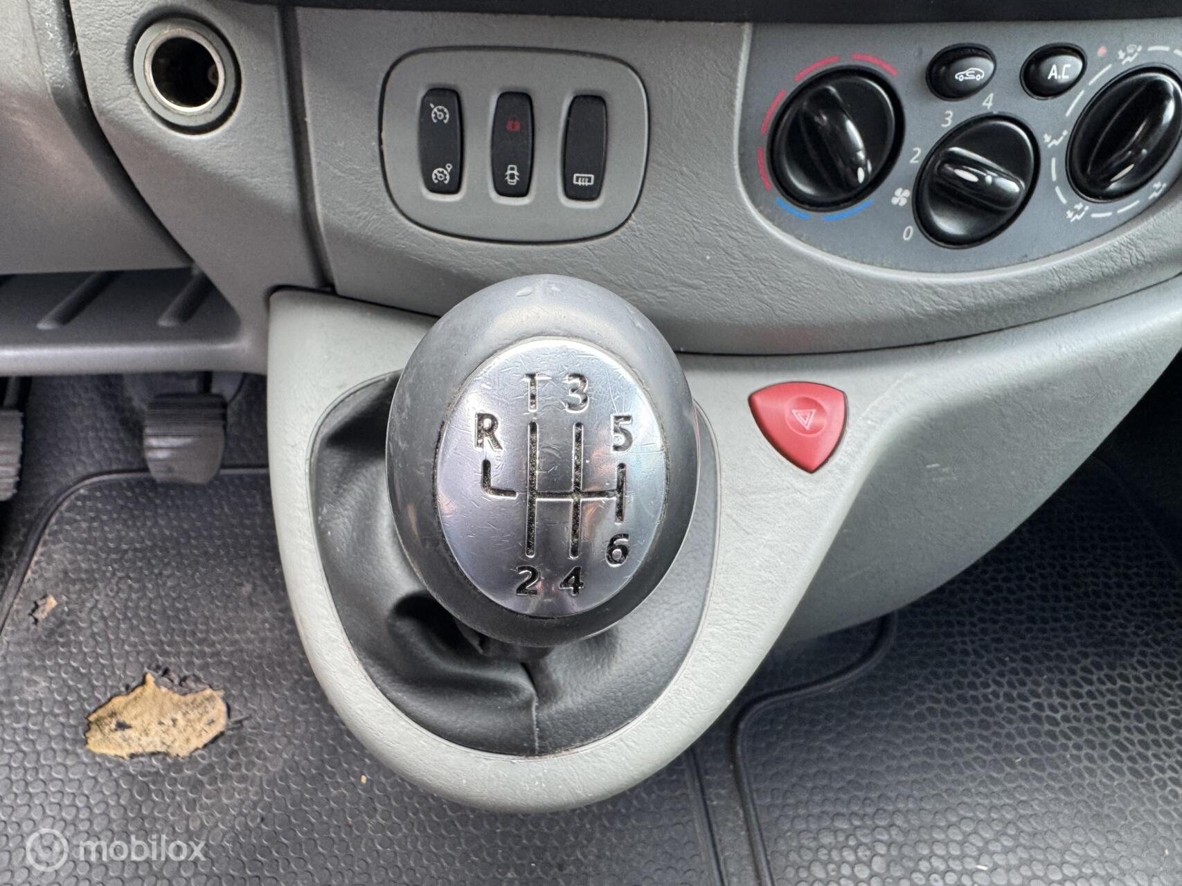 Foto van Opel Vivaro