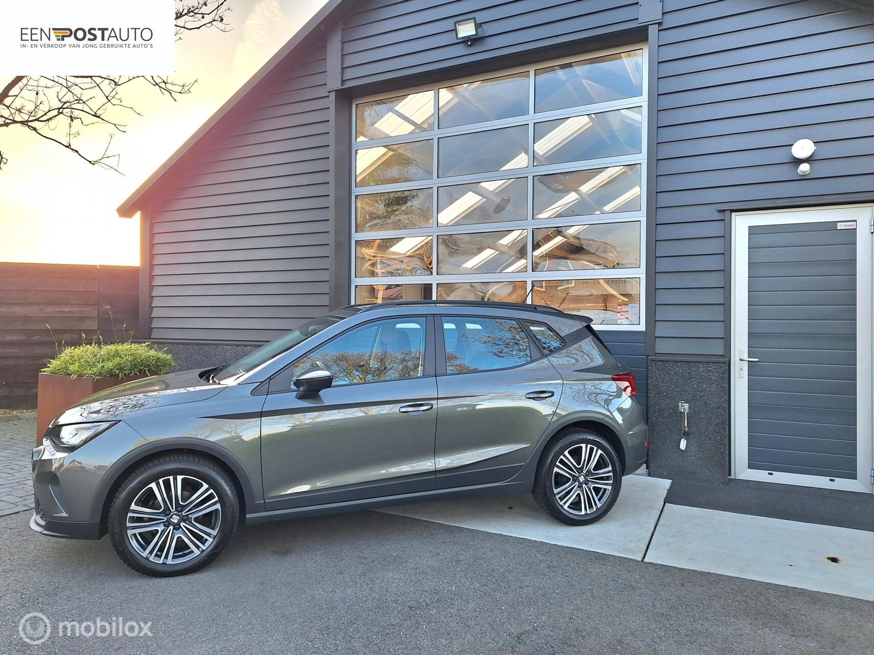 Seat Arona 1.0 TSI Style 1e Eig. BTW-Auto ! Apple-Carplay, LM-Velgen 17" Cruise-Control, Led. 2023 - voorkant