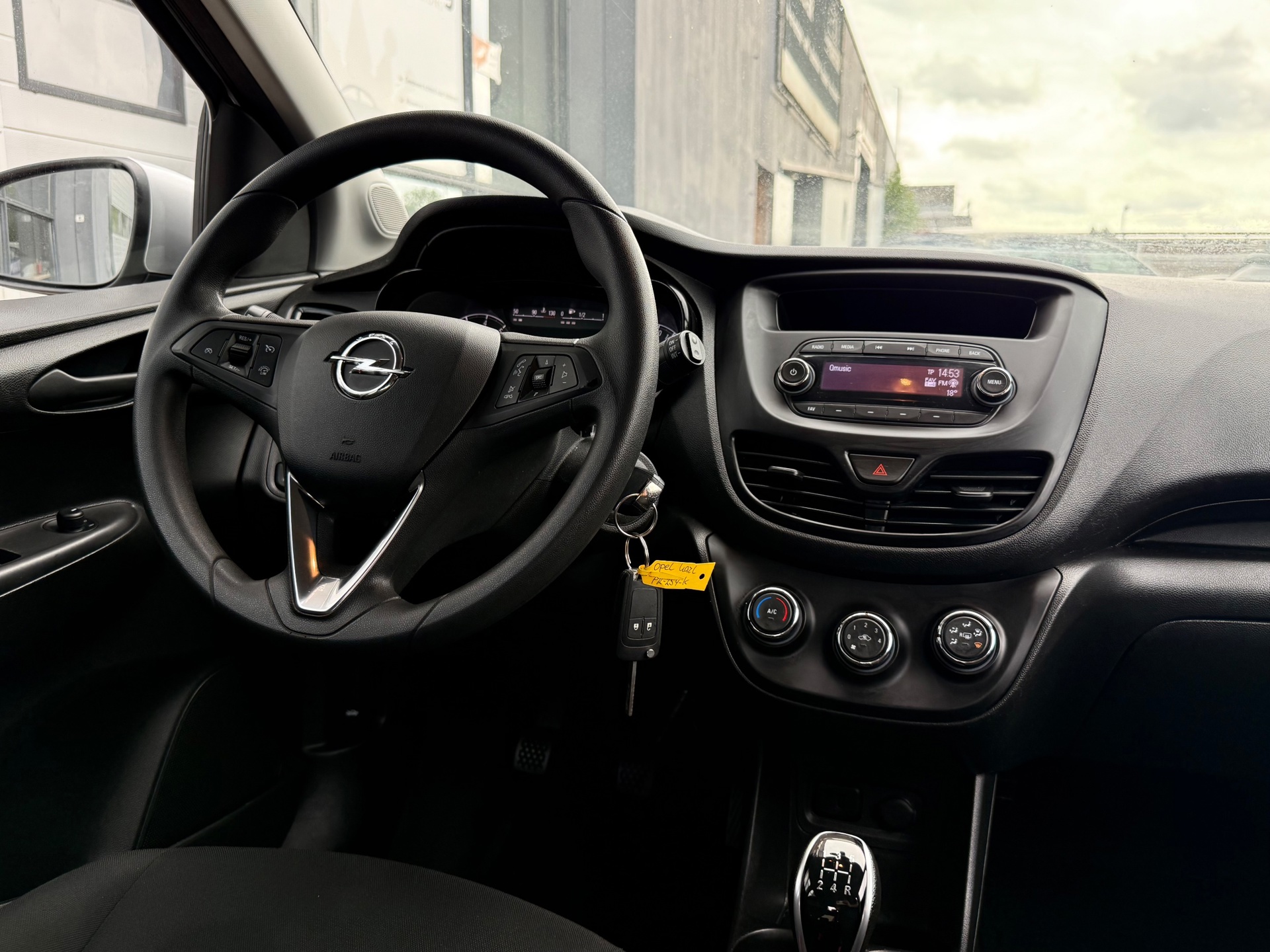 Foto van Opel Karl / Viva