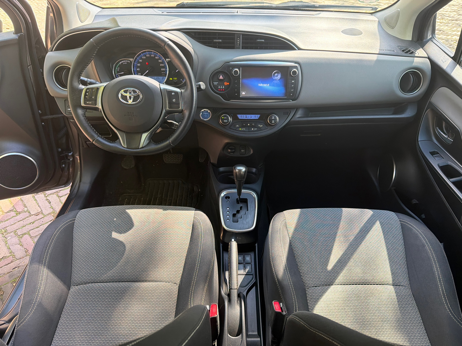 Foto van Toyota Toyota Yaris Hybrid