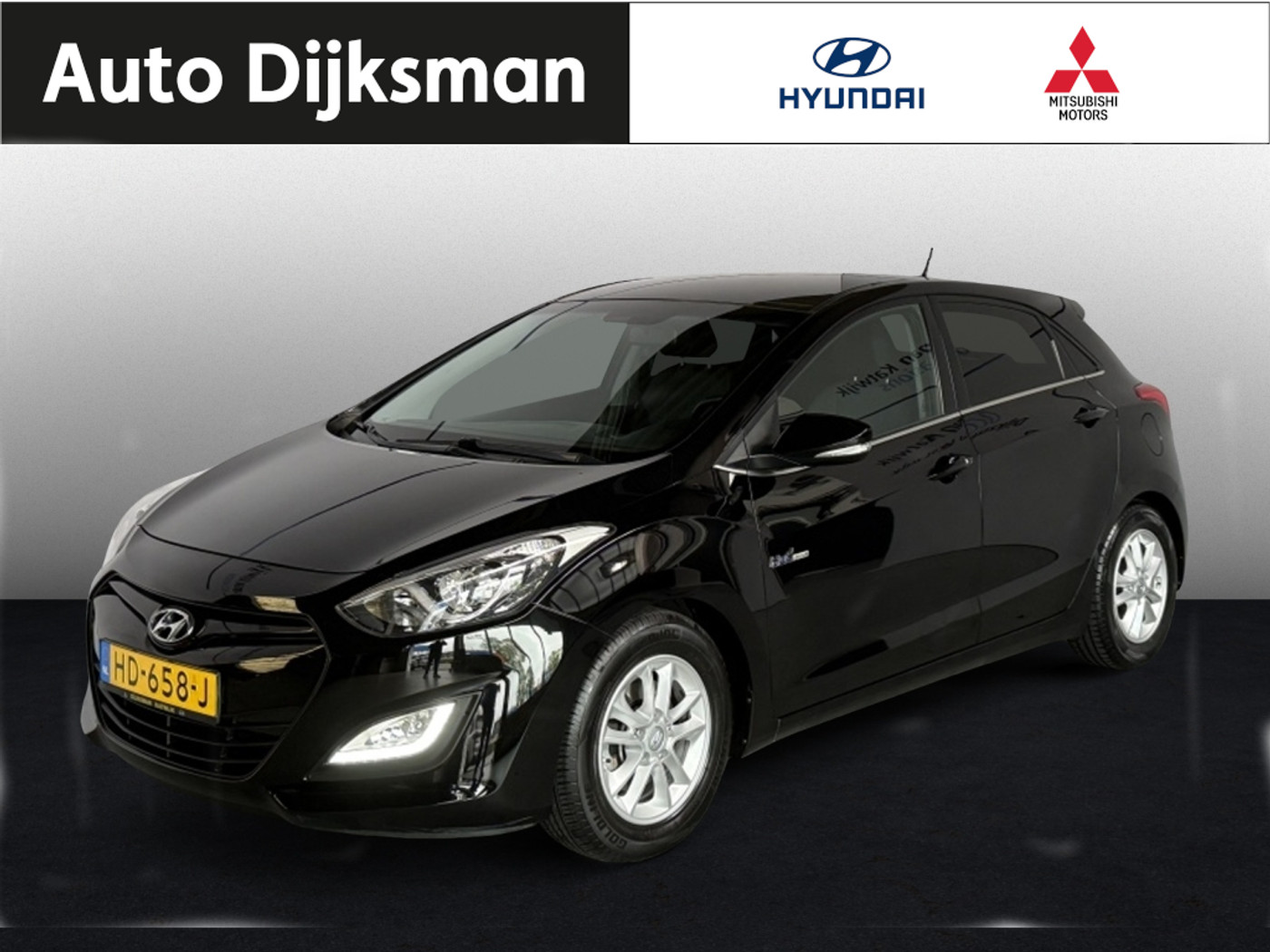 Hyundai I 30 1.6 i-Motion Pl. navigatie 2016 - voorkant