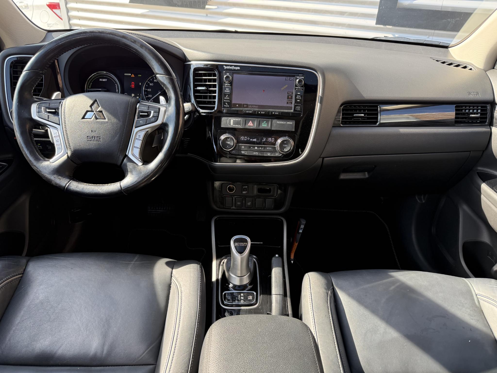 Foto van Mitsubishi Mitsubishi Outlander
