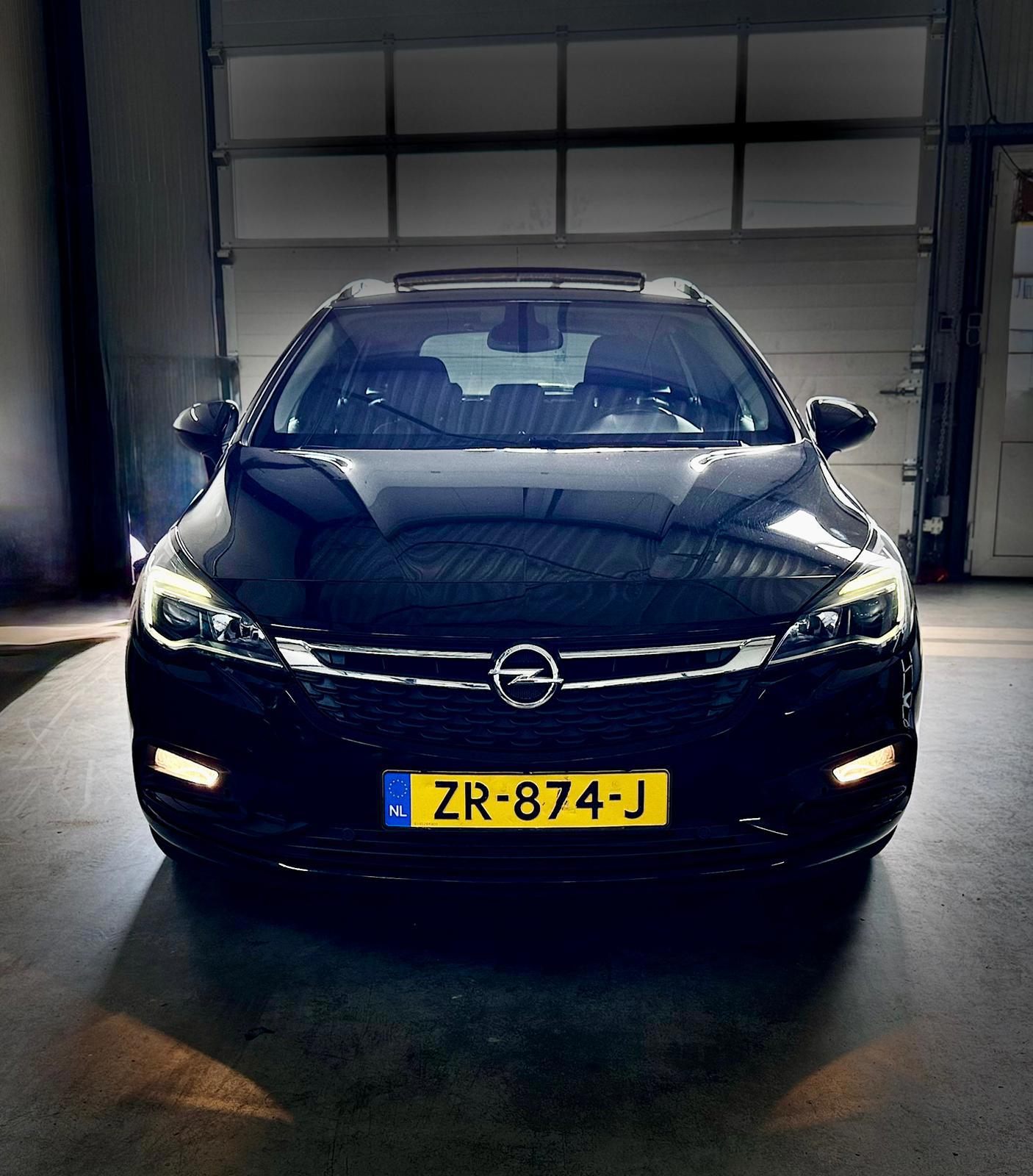 Foto van Opel Astra Sports Tourer
