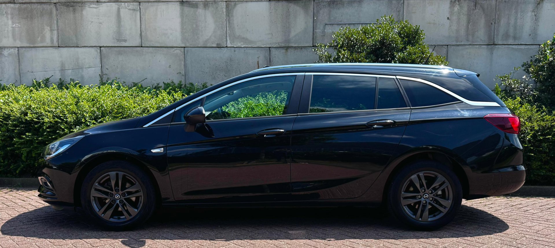 Foto van Opel Astra Sports Tourer