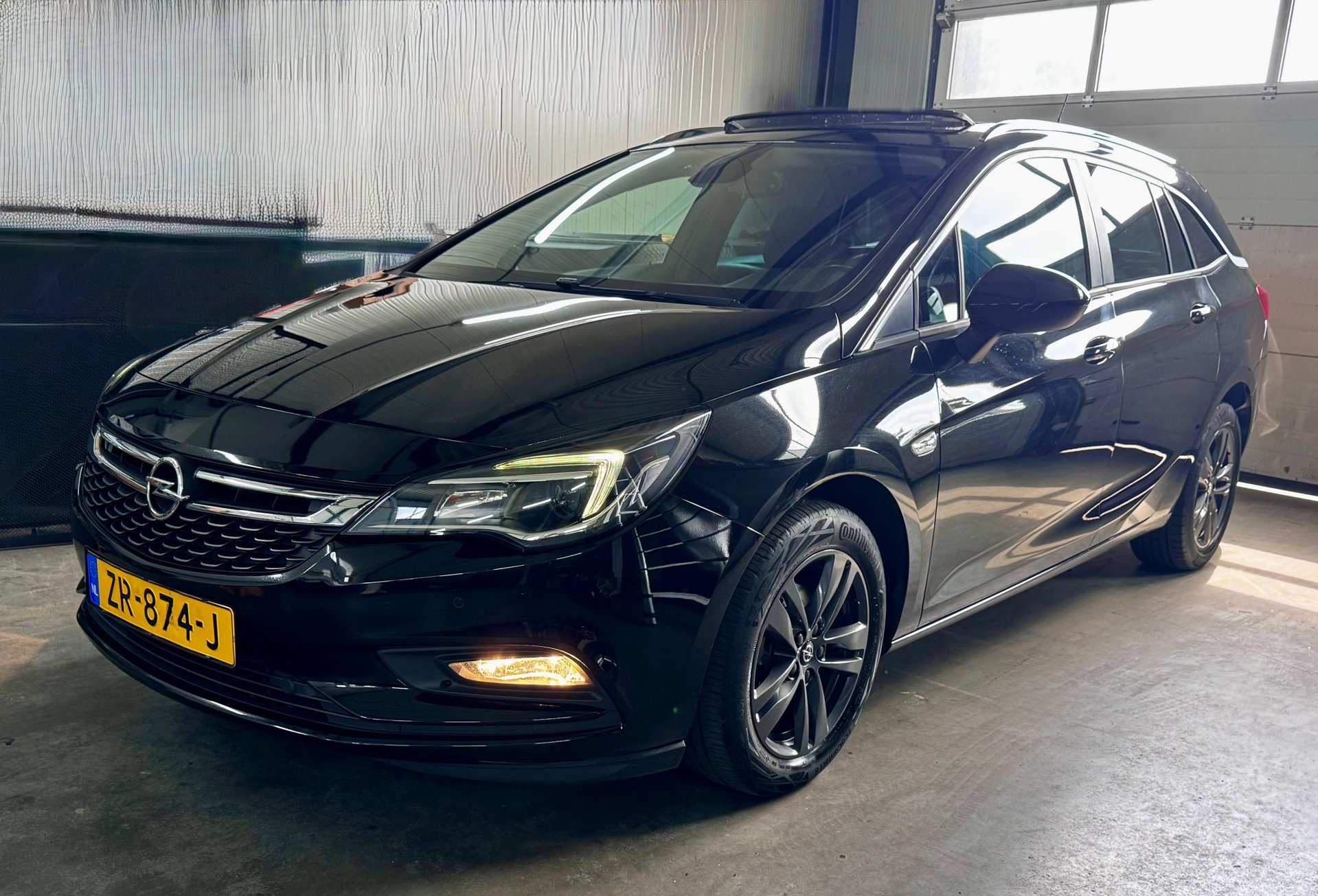 Foto van Opel Astra Sports Tourer