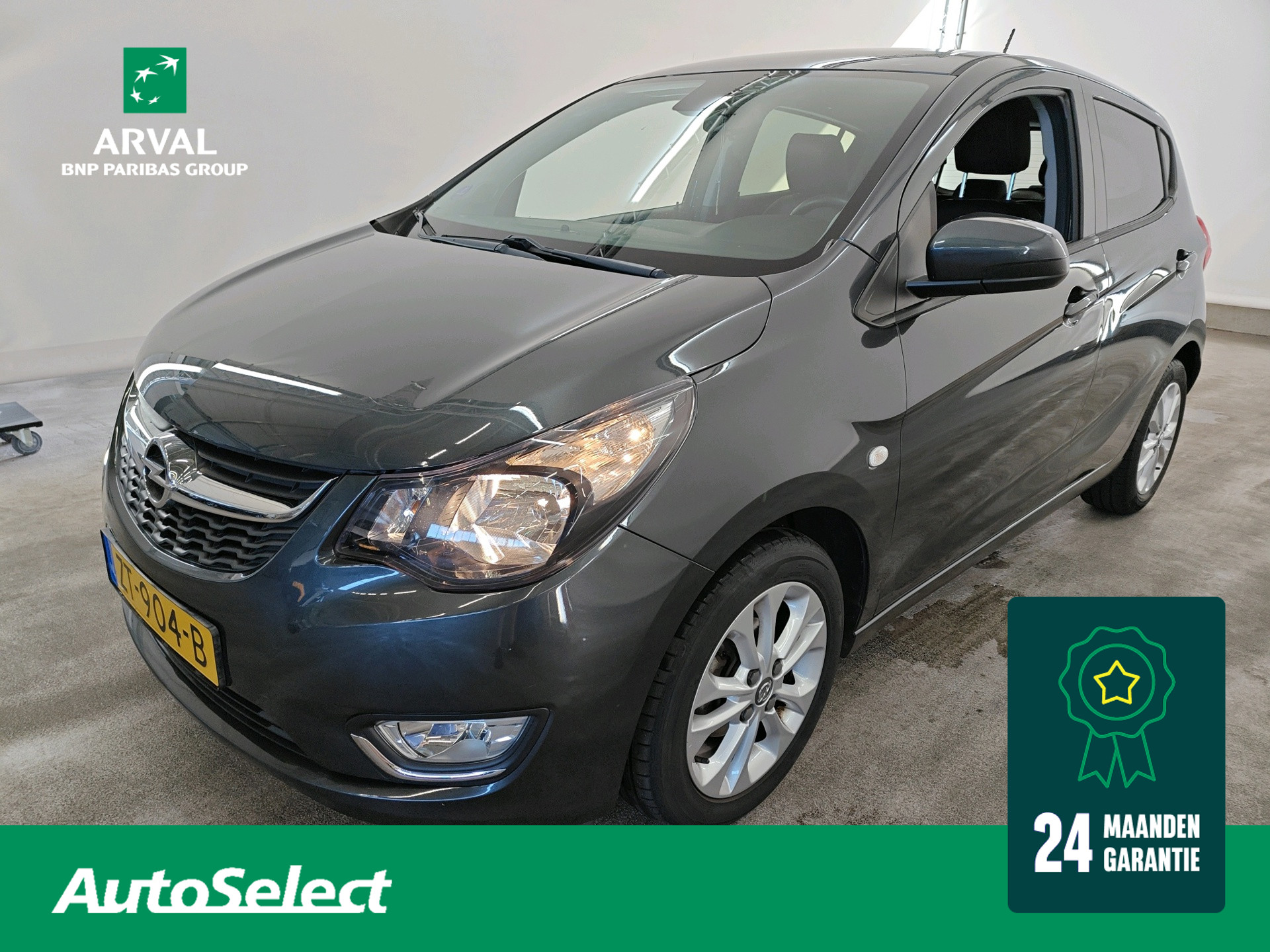 Opel Karl / Viva 1.0 ecoFLEX 73pk Innovation | CarPlay / Android | Stuur- en Stoelverwarming | Half Leder | 15" Velgen | Cruise | ECC 2019 - voorkant