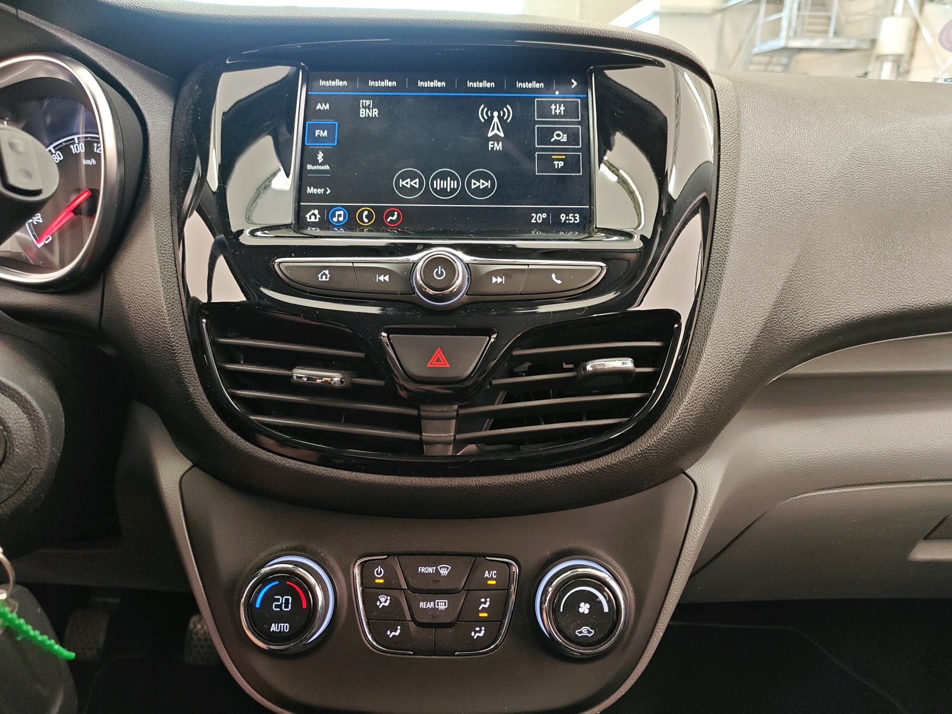 Foto van Opel Karl / Viva