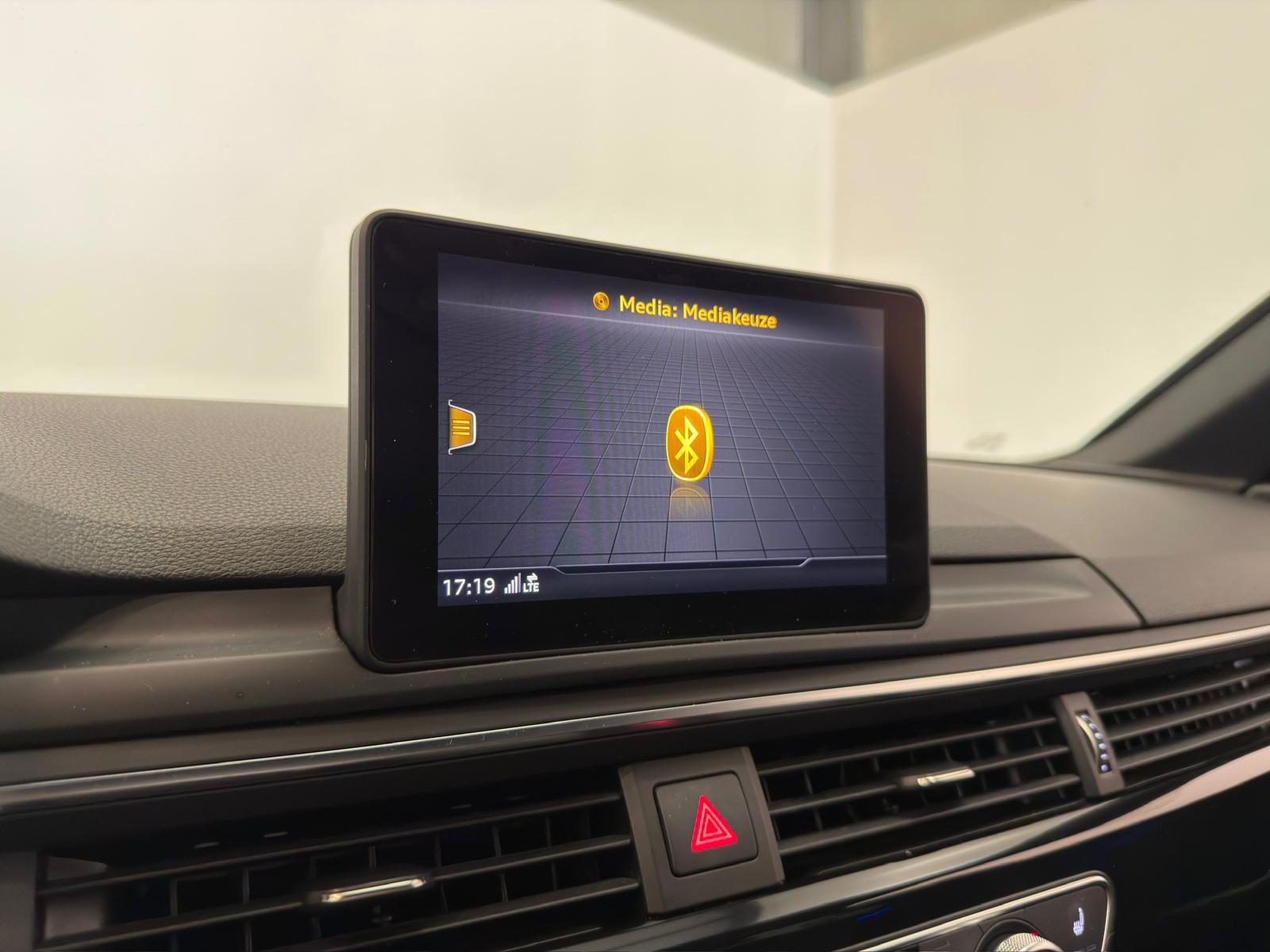 Foto van Audi A4 Limousine