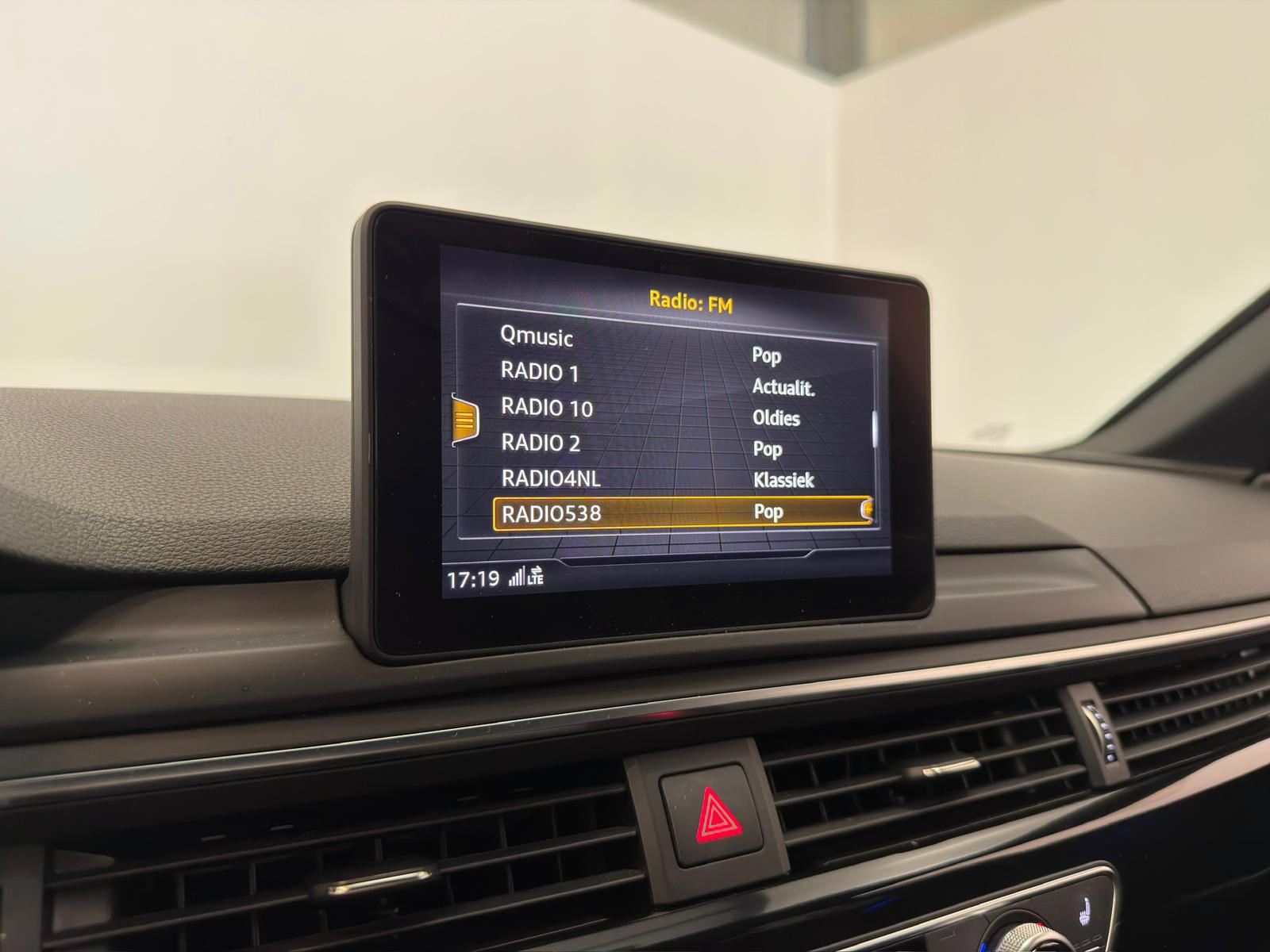 Foto van Audi A4 Limousine