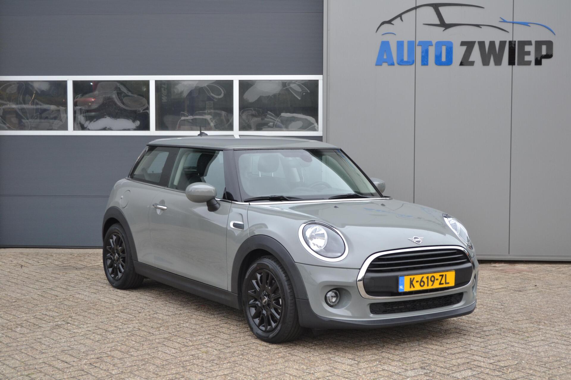 Mini One 1.5 One Pepper Navi/cruise/climate control 2021 - voorkant