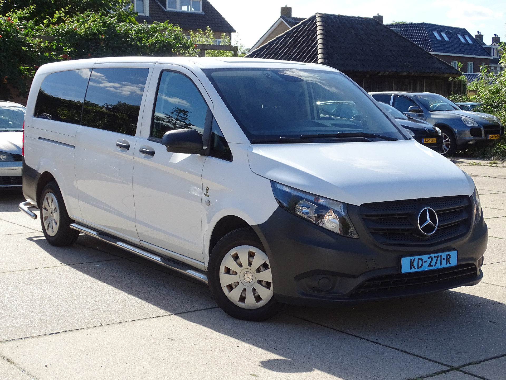 Foto van Mercedes-Benz Vito Tourer