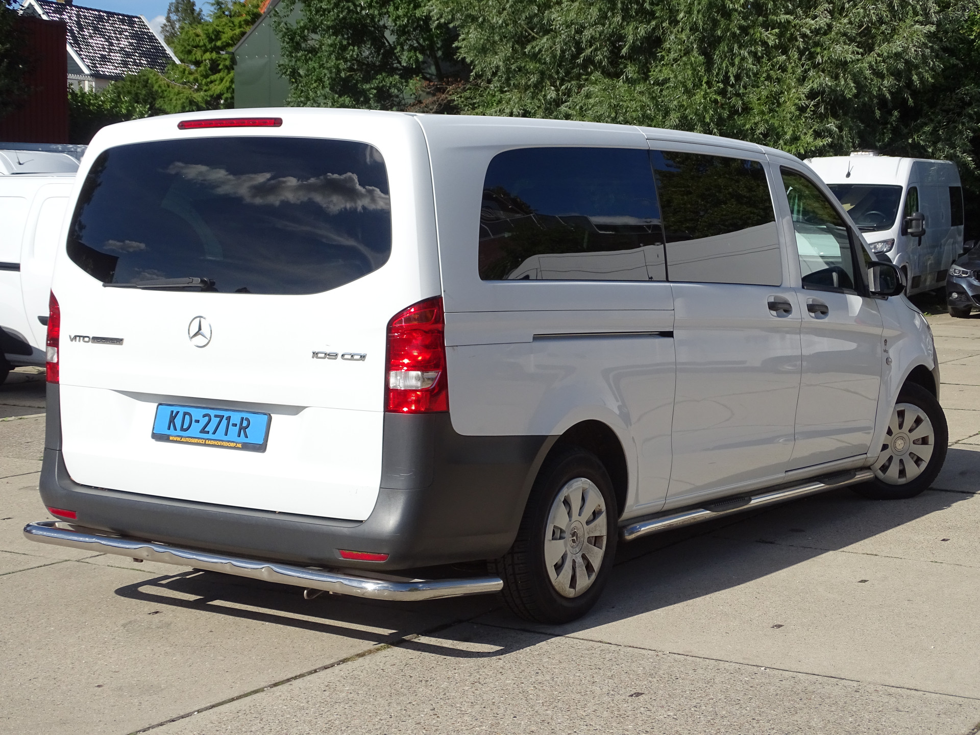 Foto van Mercedes-Benz Vito Tourer