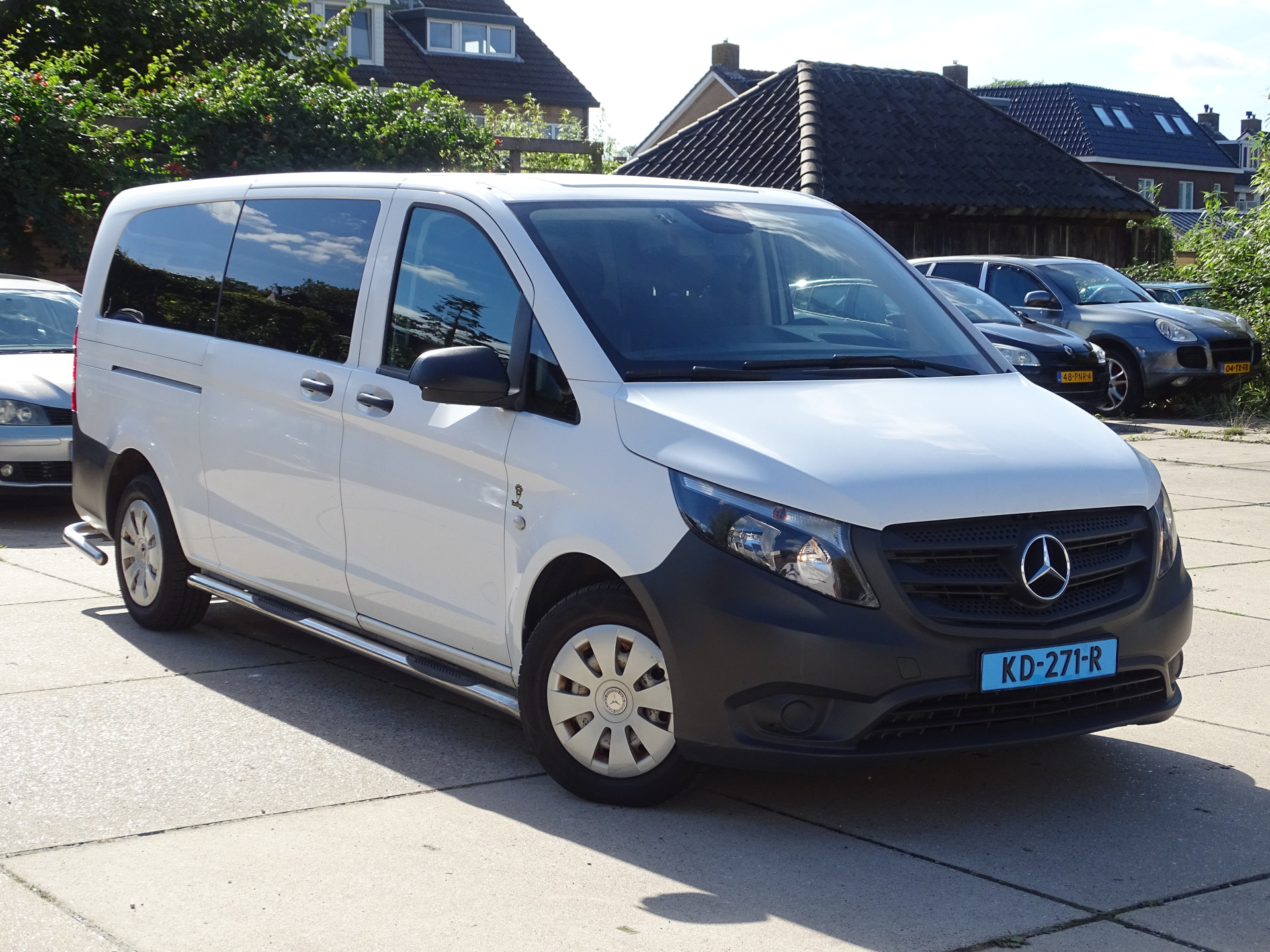 Foto van Mercedes-Benz Vito Tourer
