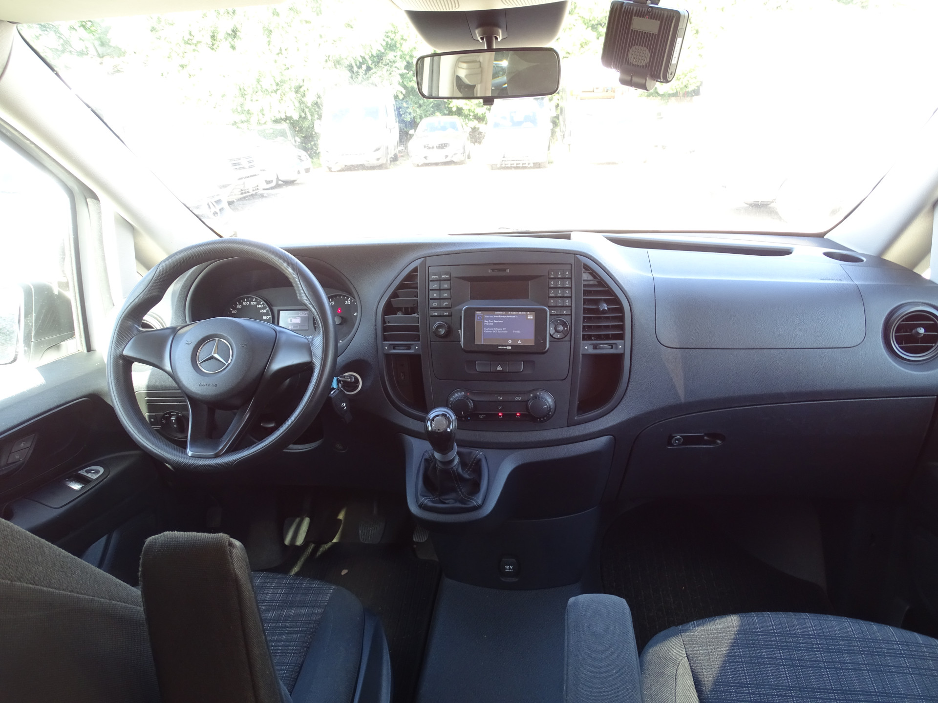 Foto van Mercedes-Benz Vito Tourer