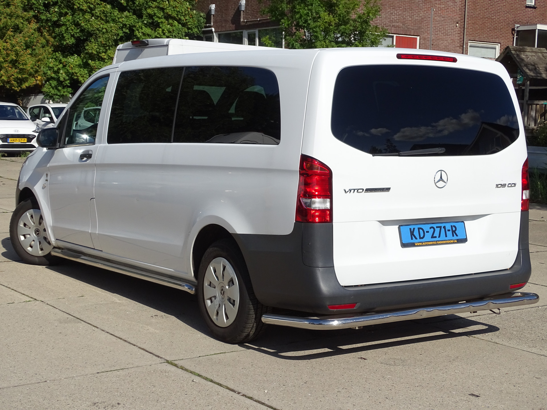 Foto van Mercedes-Benz Vito Tourer