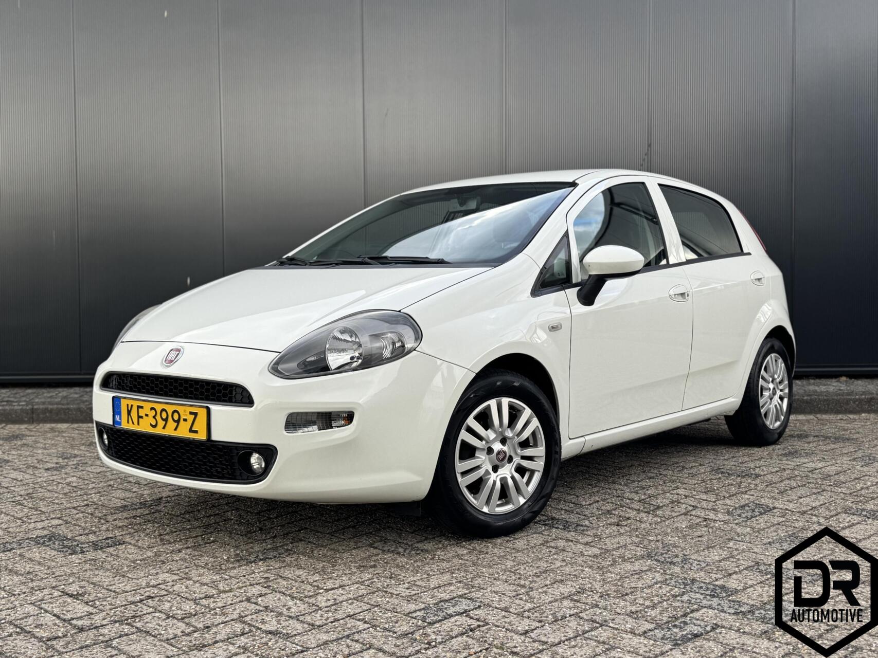 Fiat Fiat Punto 0.9 TwinAir Lounge | APK 08-2027 | NAP | SPORTSTOELEN 2016 - voorkant