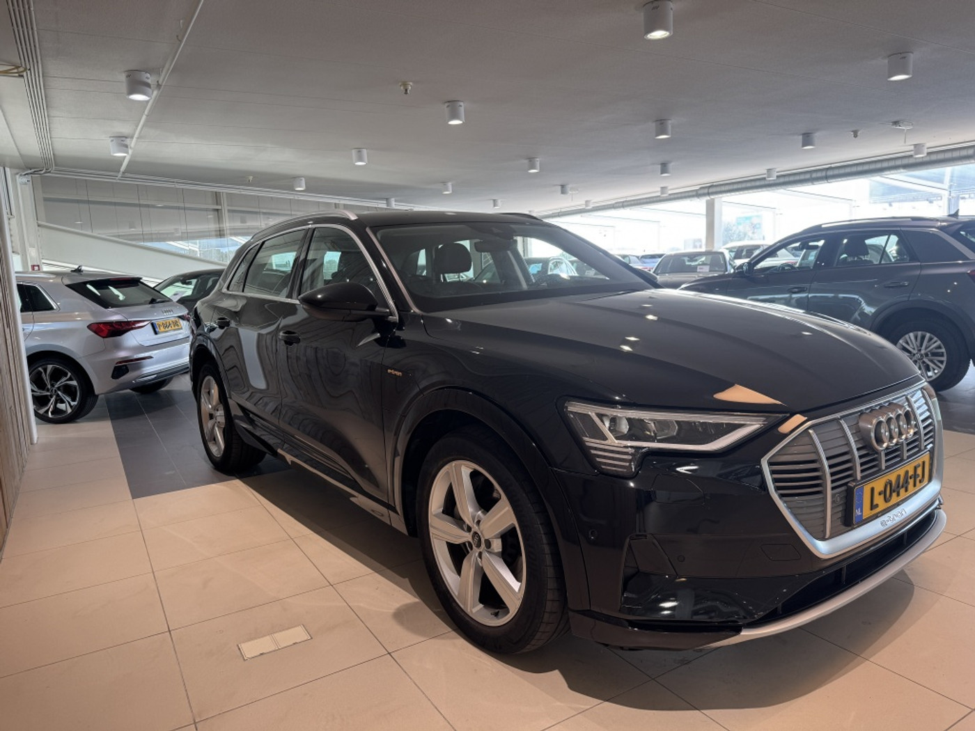 Foto van Audi E-tron 55