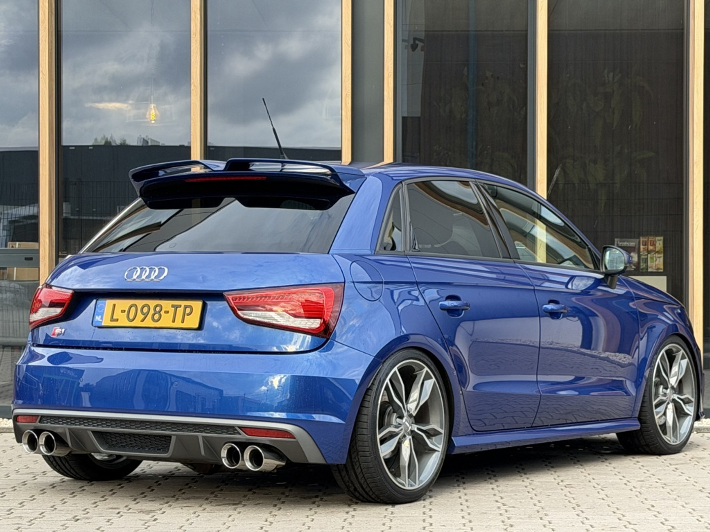 Foto van Audi S1 Sportback