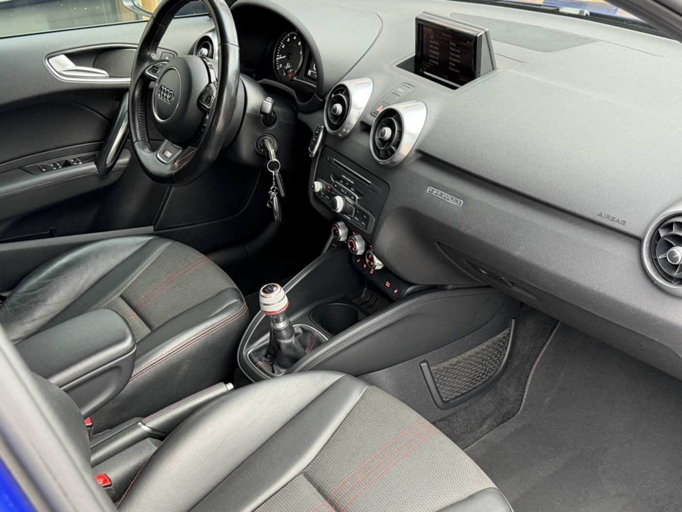 Foto van Audi S1 Sportback