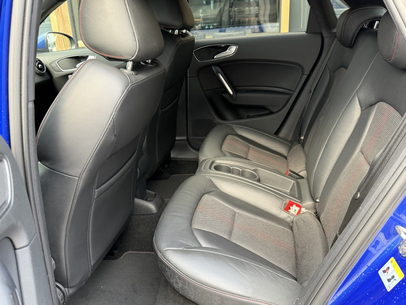 Foto van Audi S1 Sportback