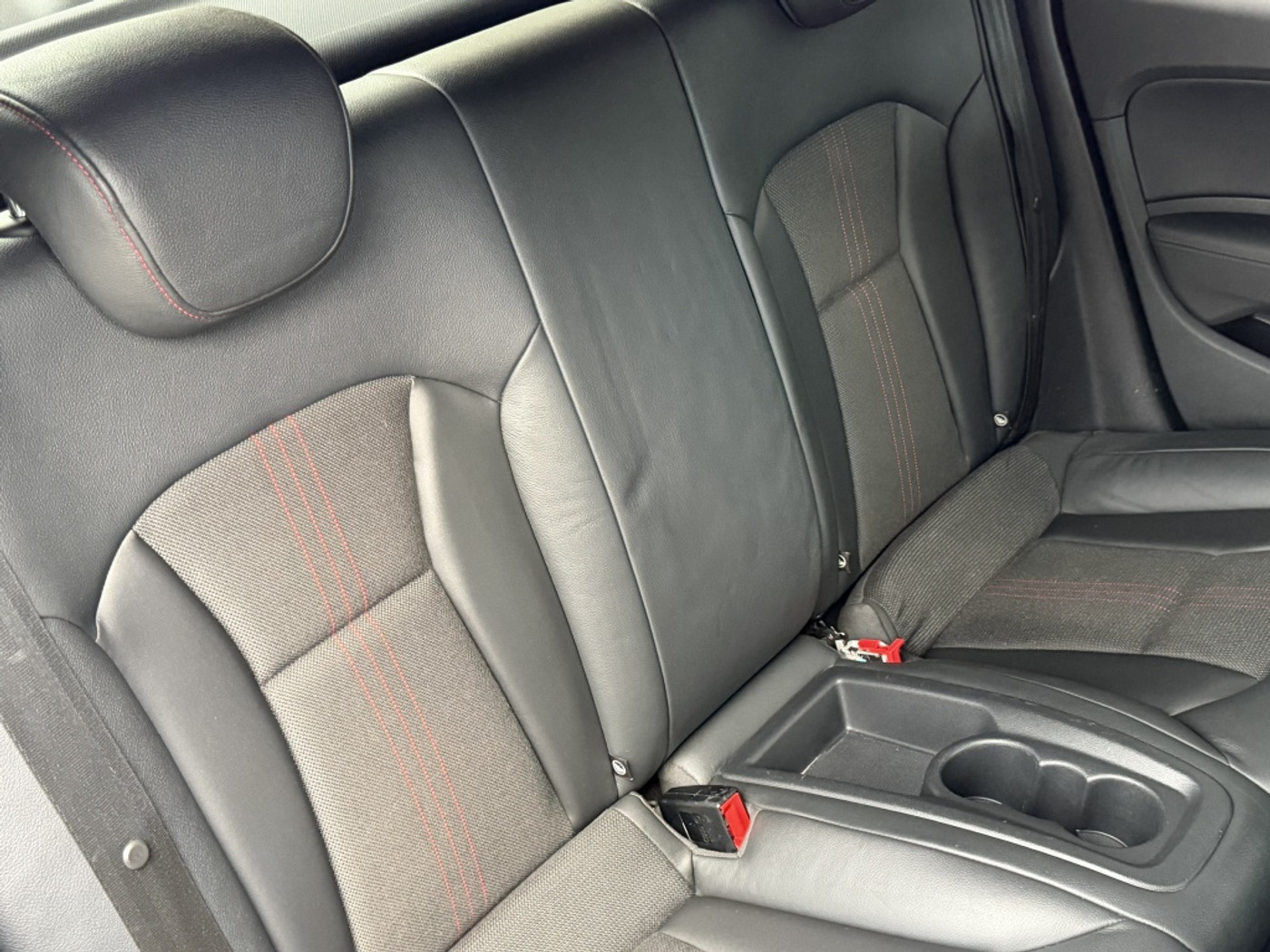 Foto van Audi S1 Sportback
