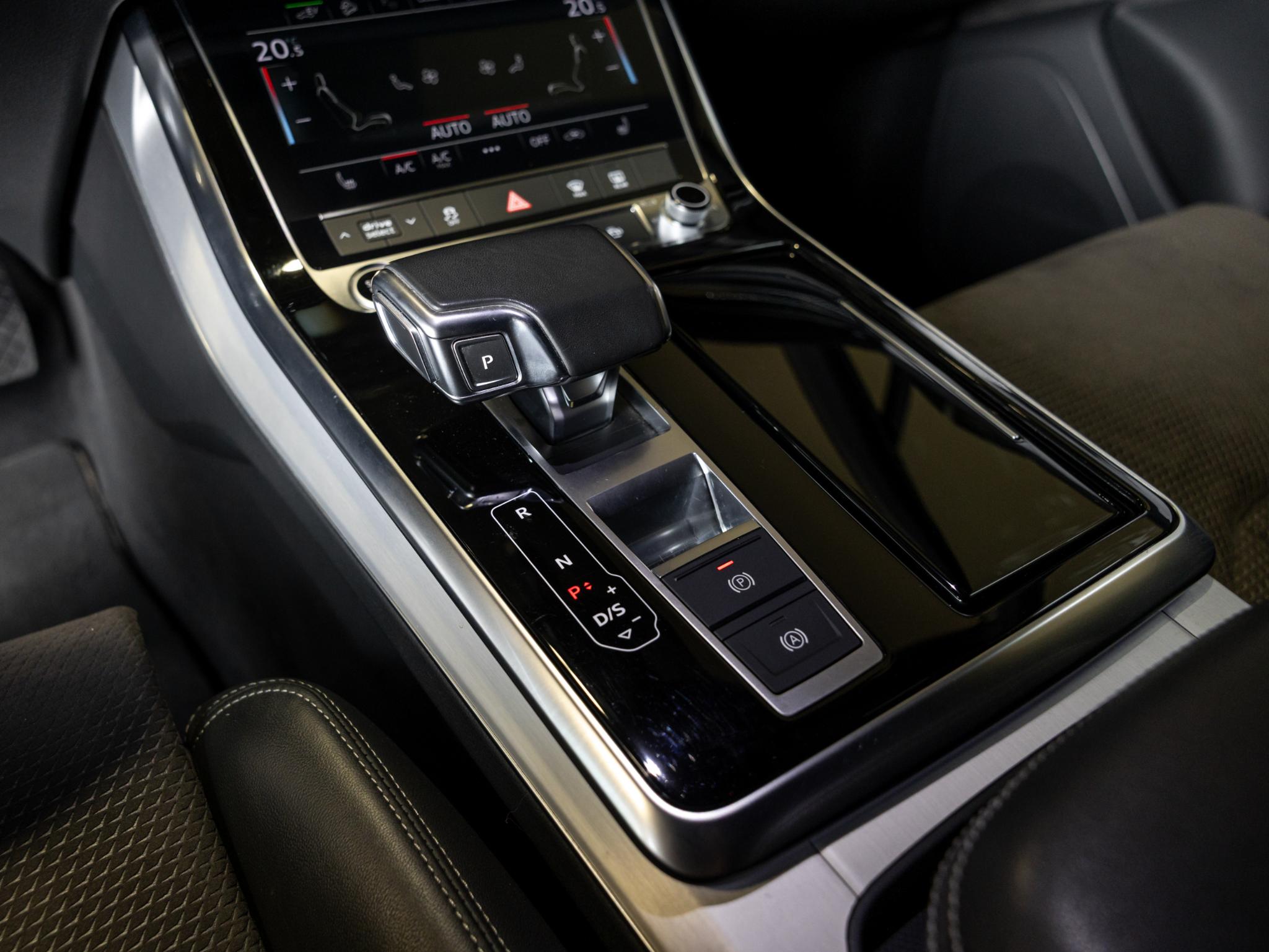 Foto van Audi Q7 60 TFSI E