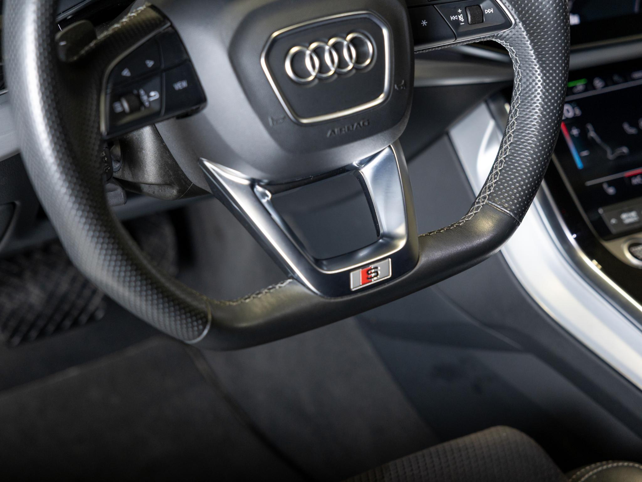 Foto van Audi Q7 60 TFSI E