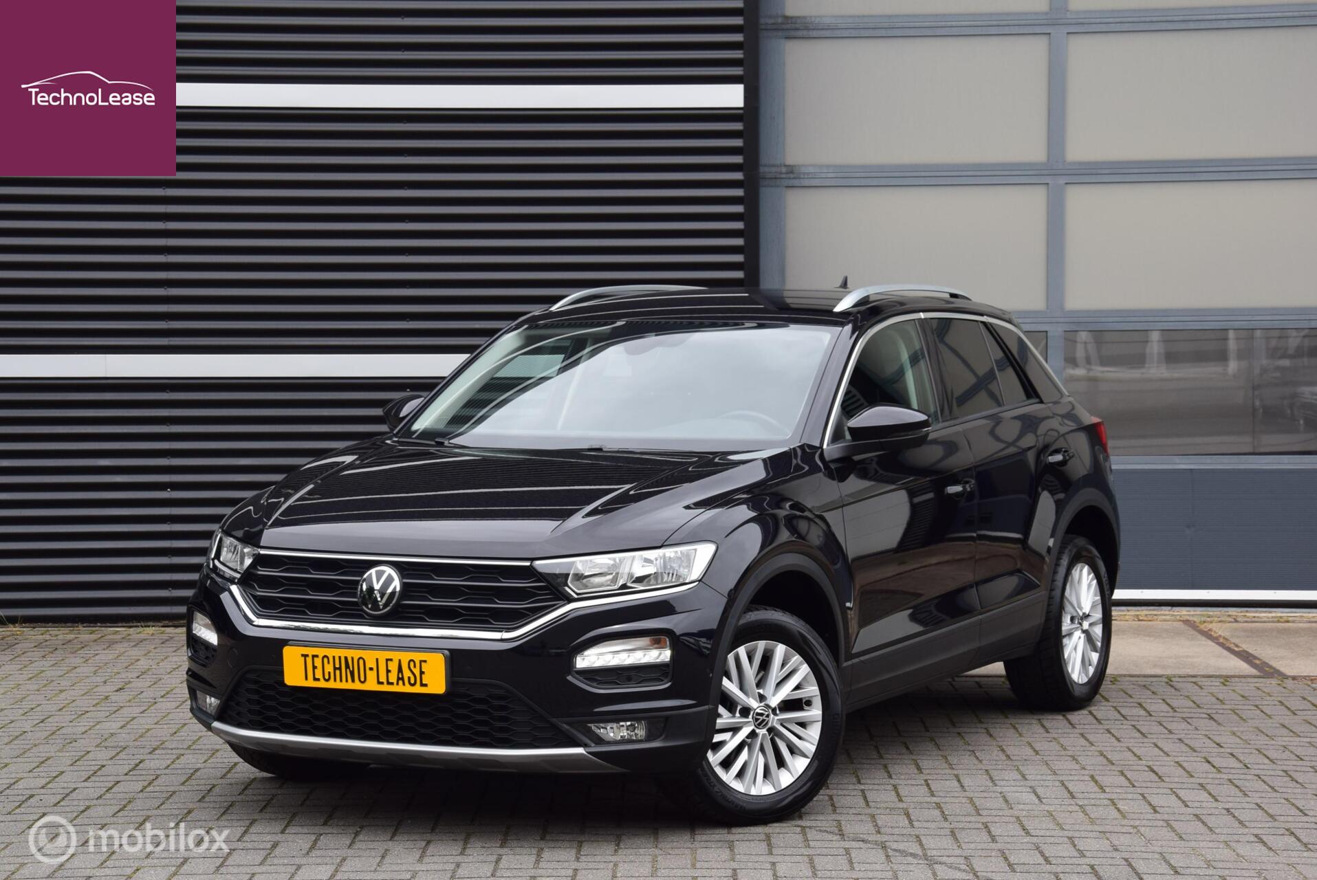 Volkswagen T-roc 1.5 TSI Style Business Trekhaak  Carplay  Adaptive Cruise 2021 - voorkant