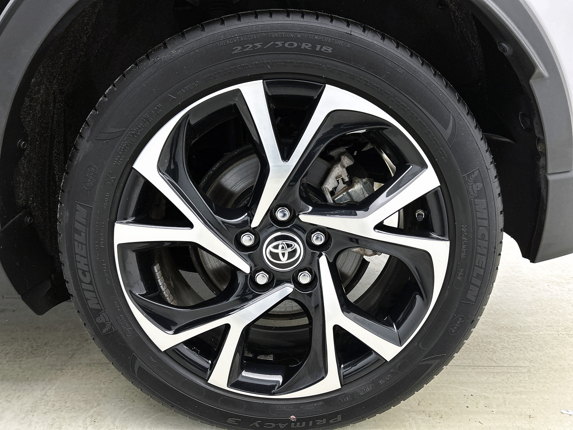 Foto van Toyota Toyota C-hr