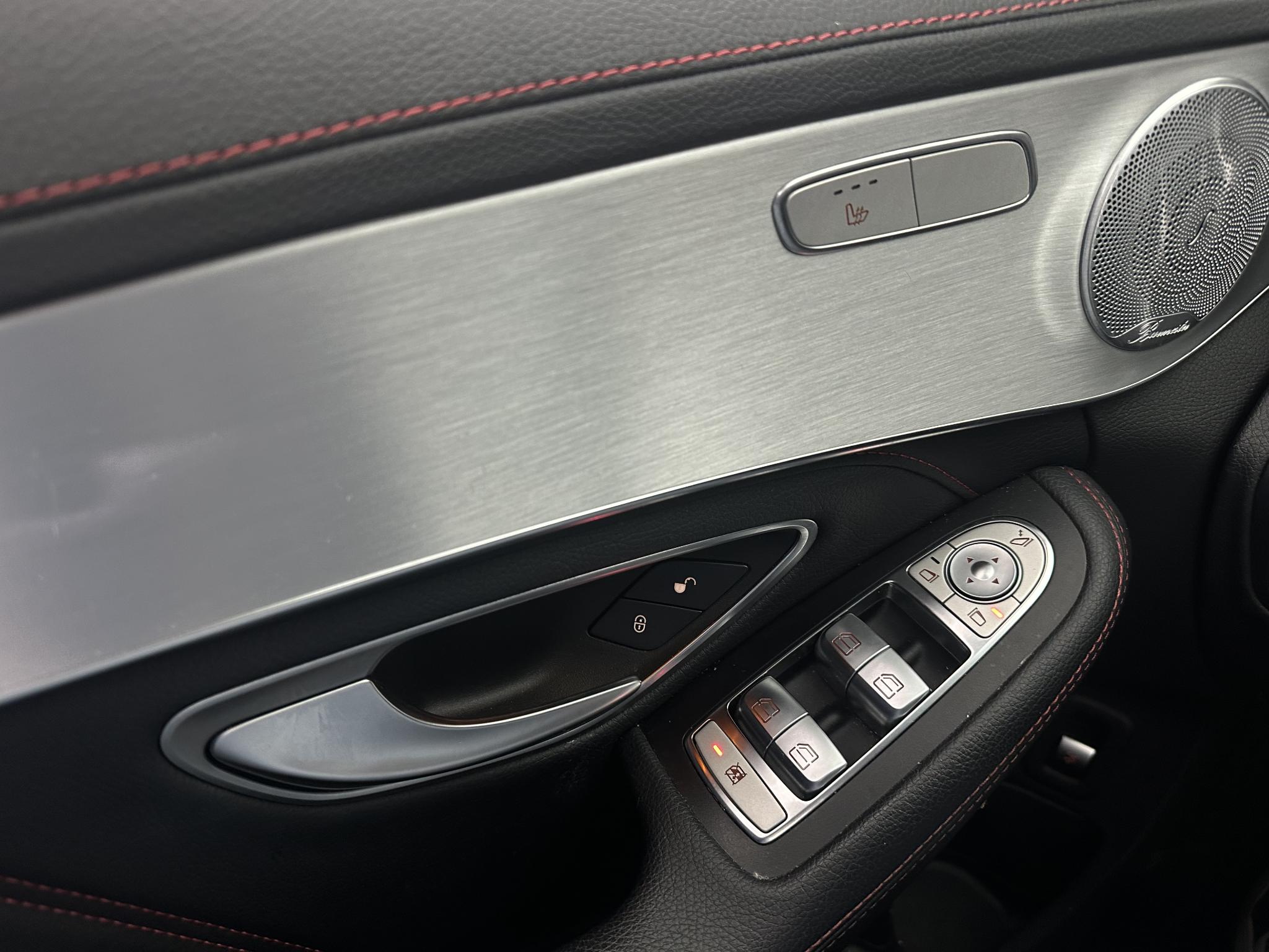 Foto van Mercedes-Benz AMG C 43
