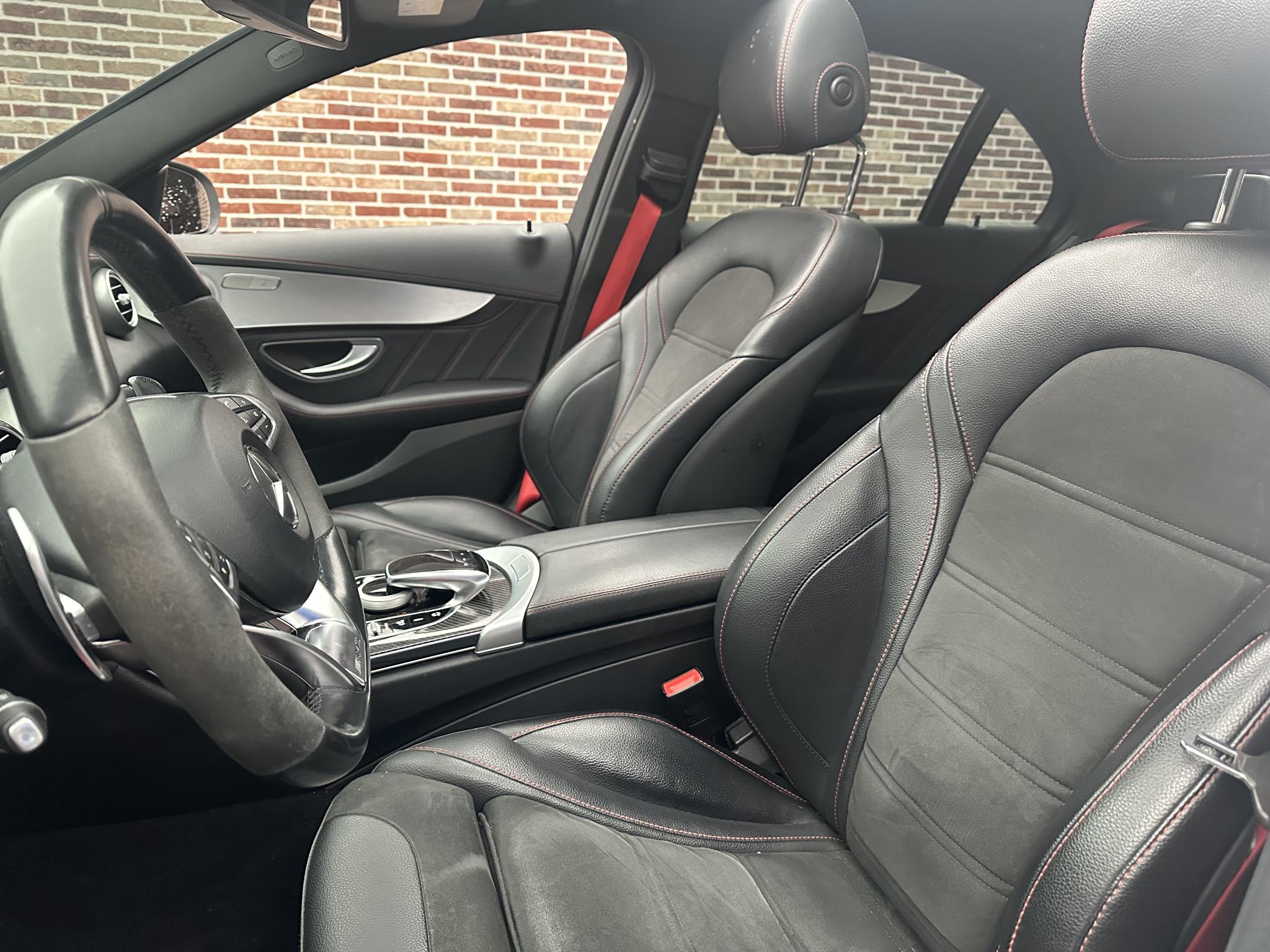 Foto van Mercedes-Benz AMG C 43