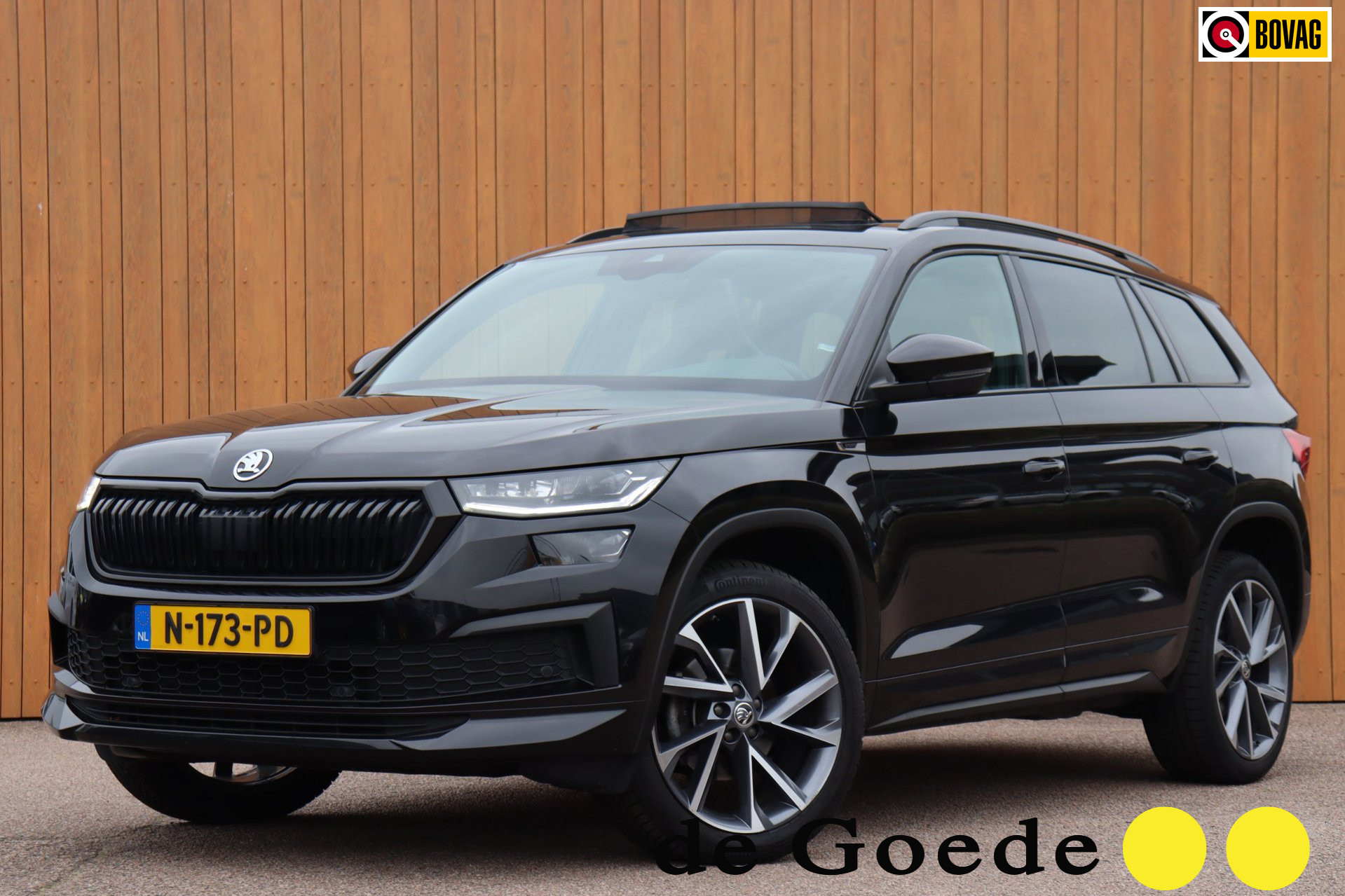 Skoda Kodiaq 1.5 TSI Sportline Business schuifdak stuur+stoelverw. el.klep+trekhaak canton 2021 - voorkant
