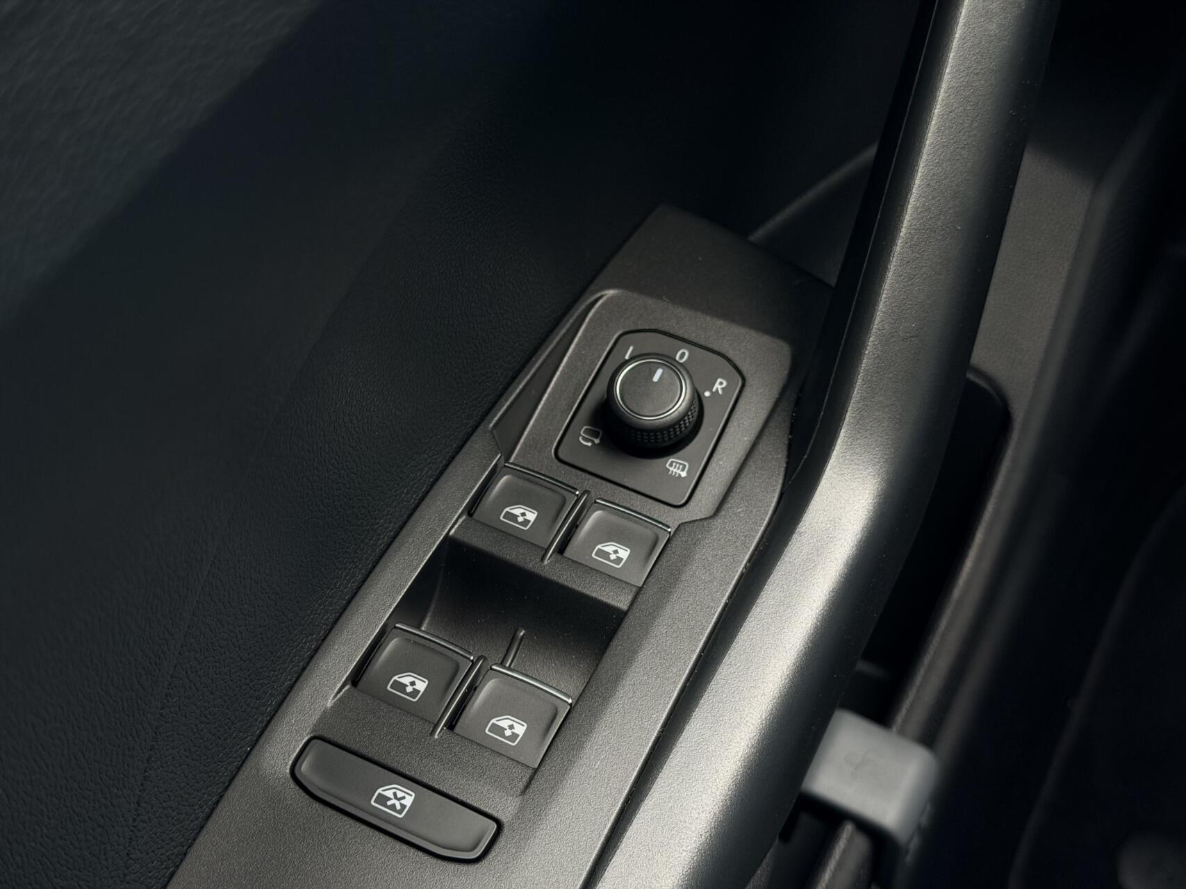 Foto van Volkswagen T-cross
