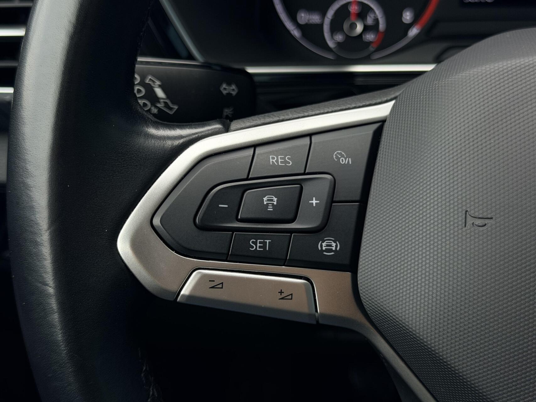 Foto van Volkswagen T-cross