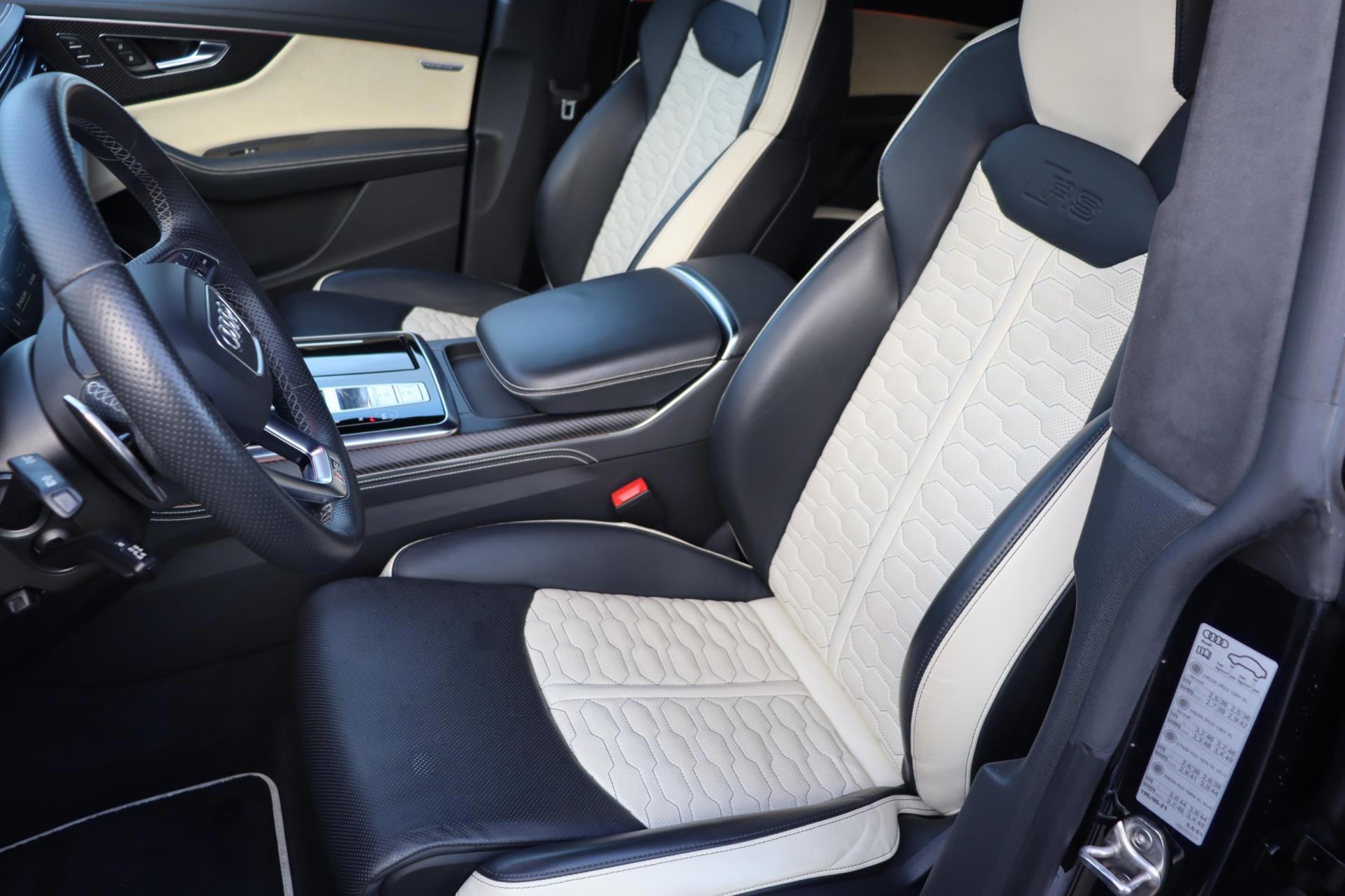 Foto van Audi RS Q8