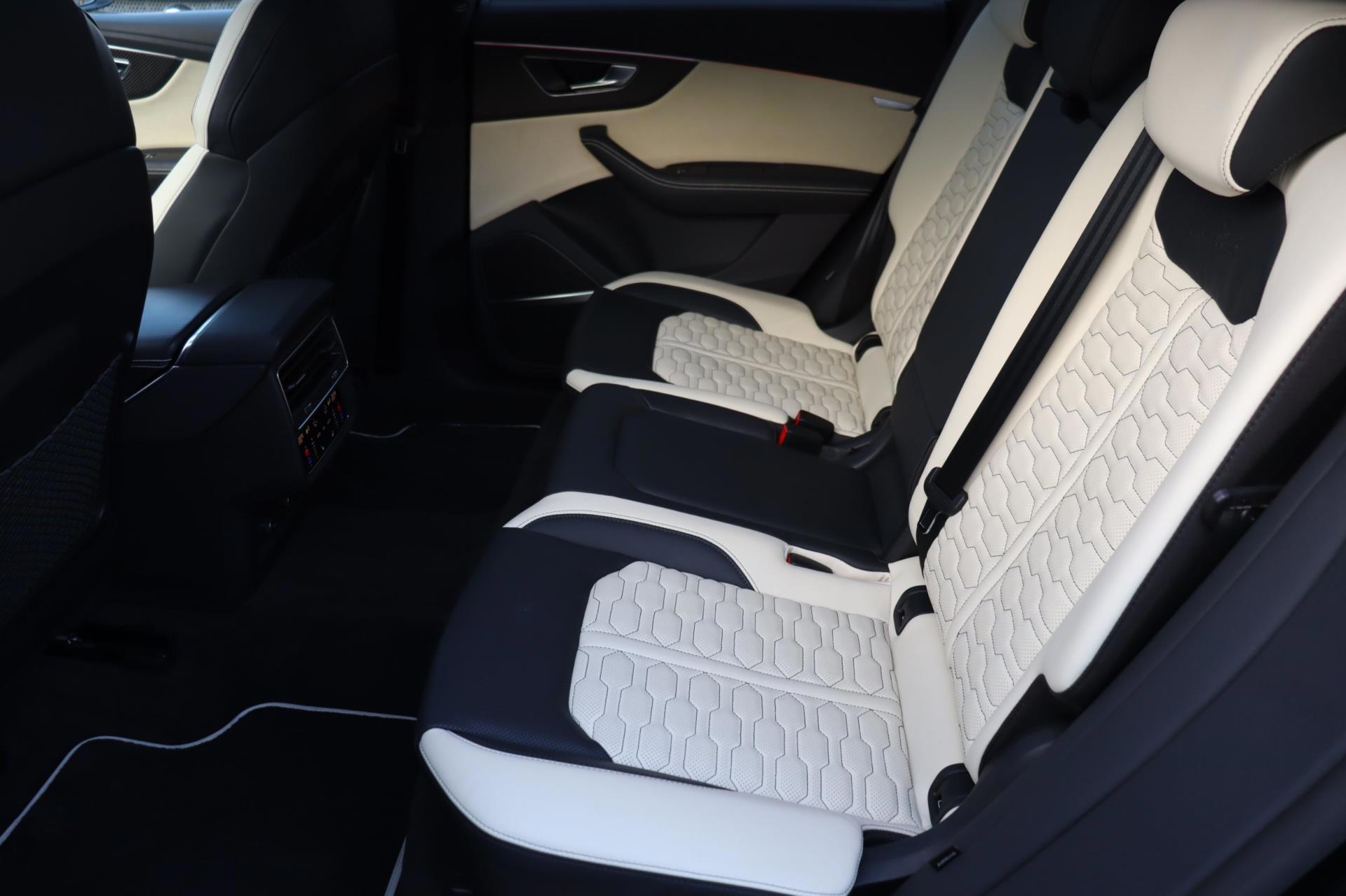 Foto van Audi RS Q8