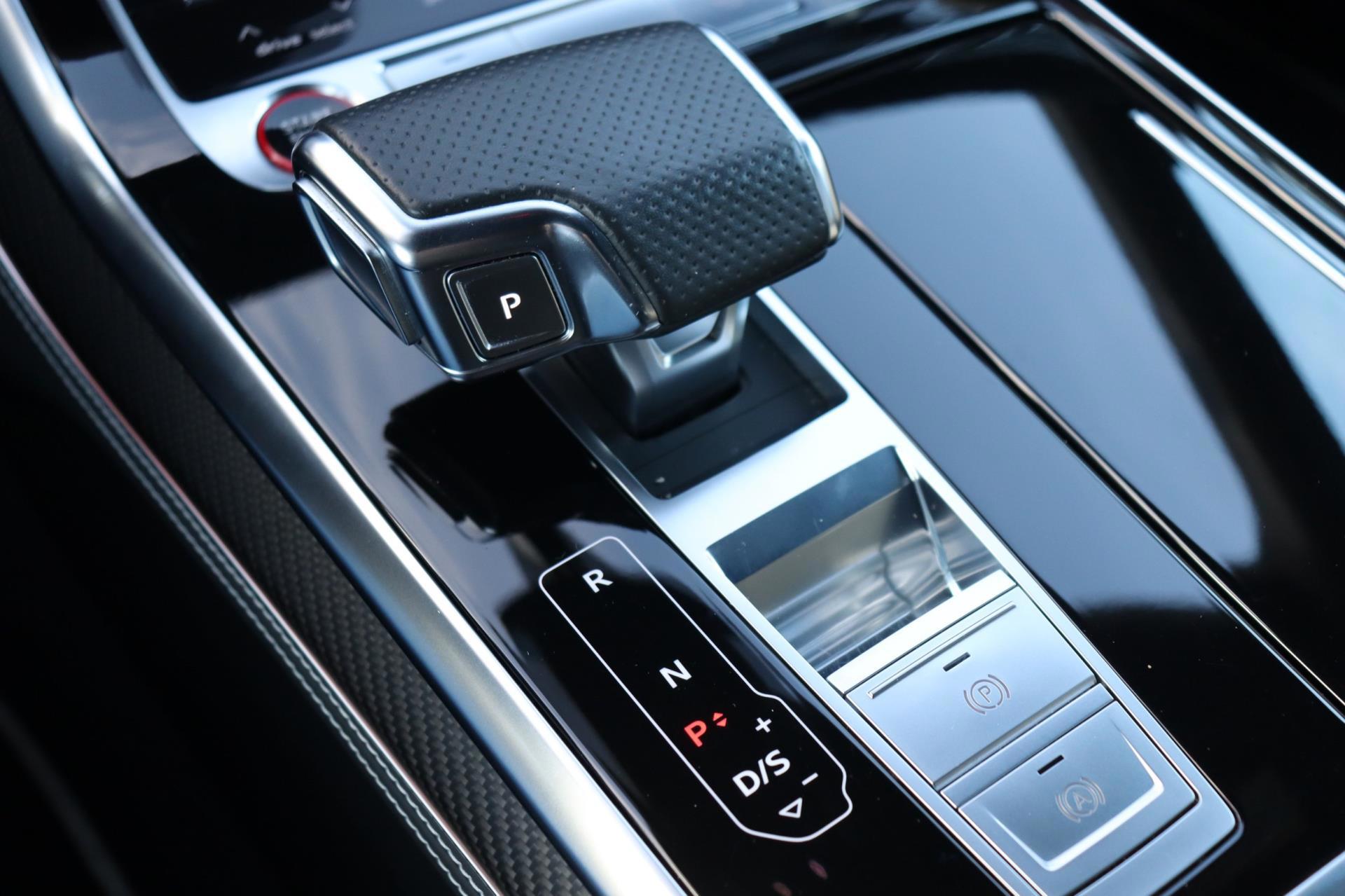 Foto van Audi RS Q8